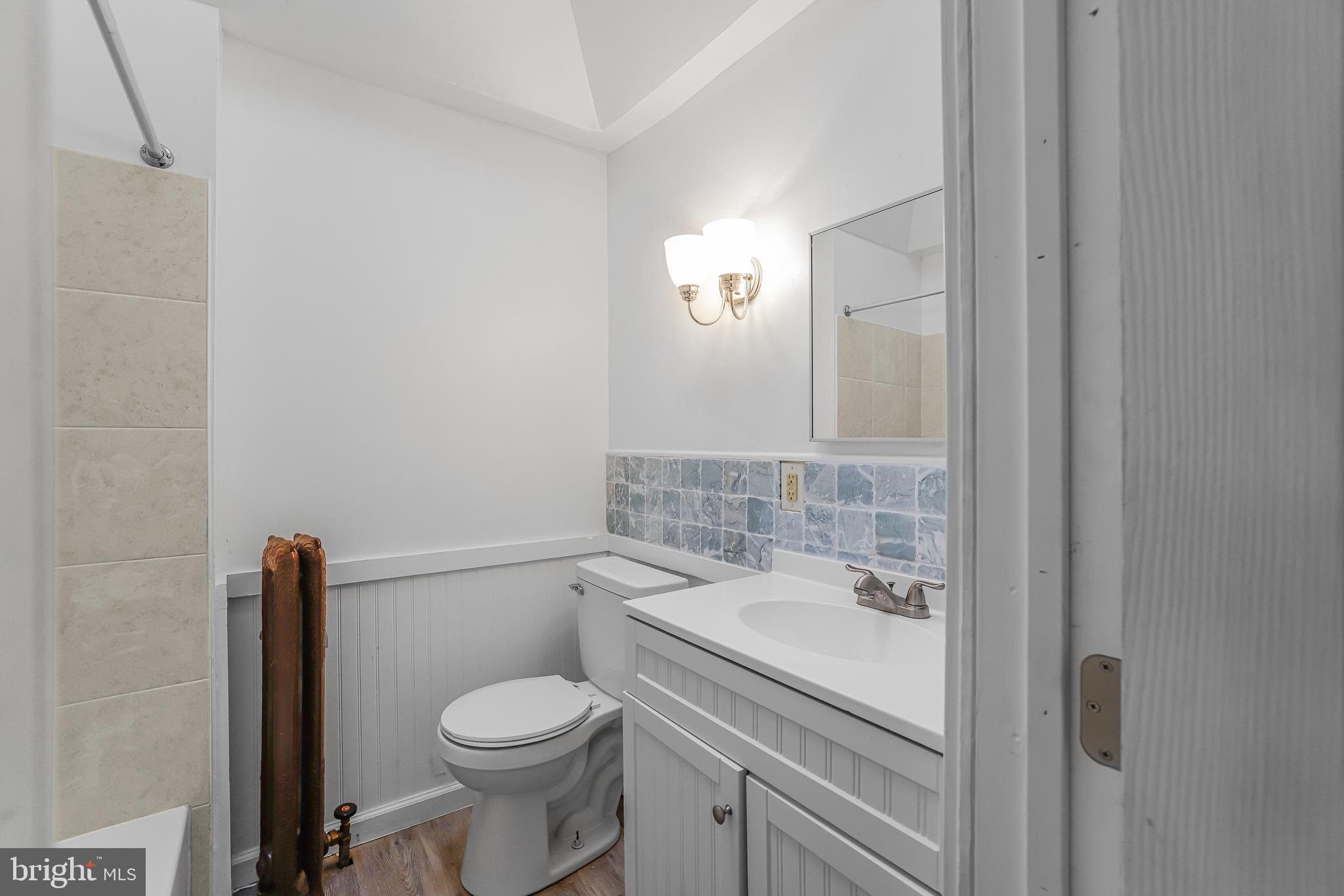 PHILADELPHIA (WEST) - Residential