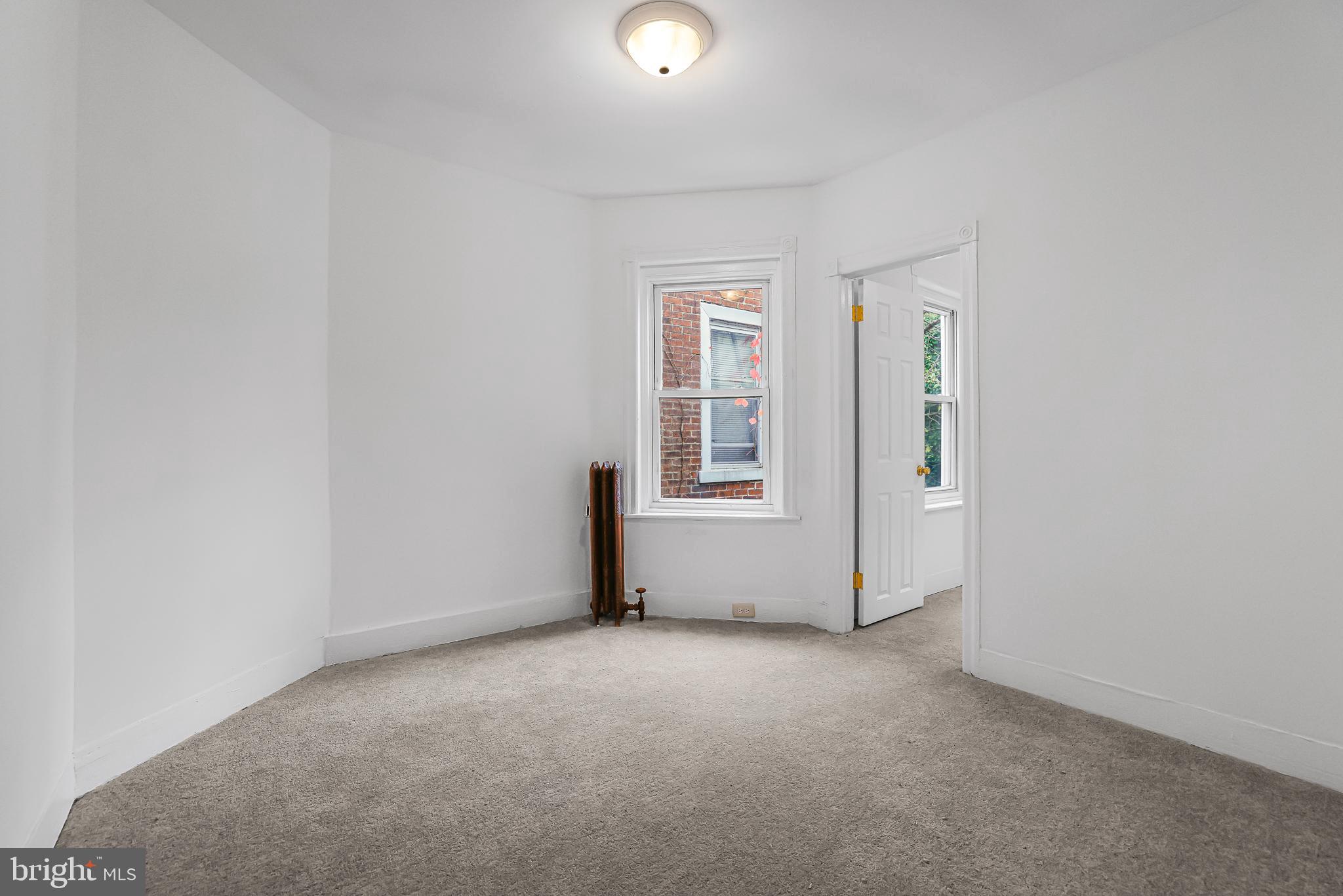 PHILADELPHIA (WEST) - Residential