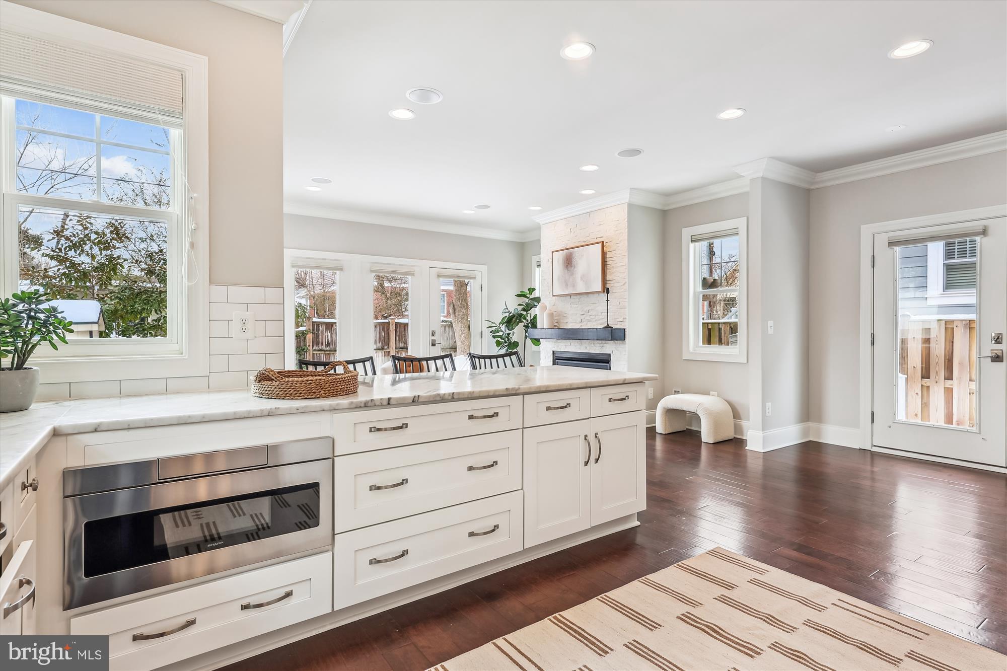ROSEMONT - Residential