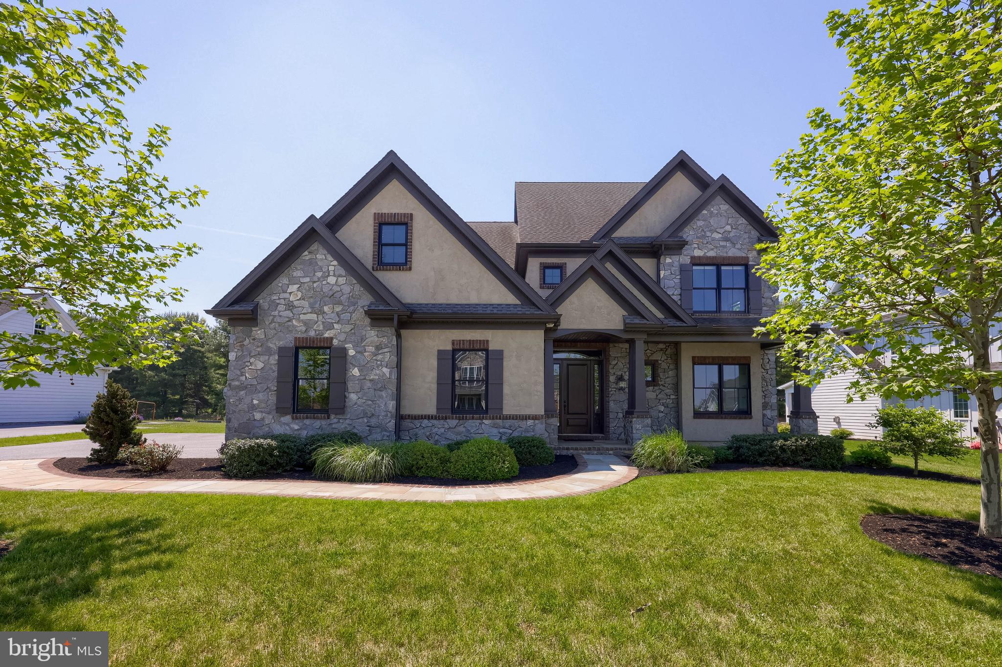 STONEHENGE ESTATES - Residential