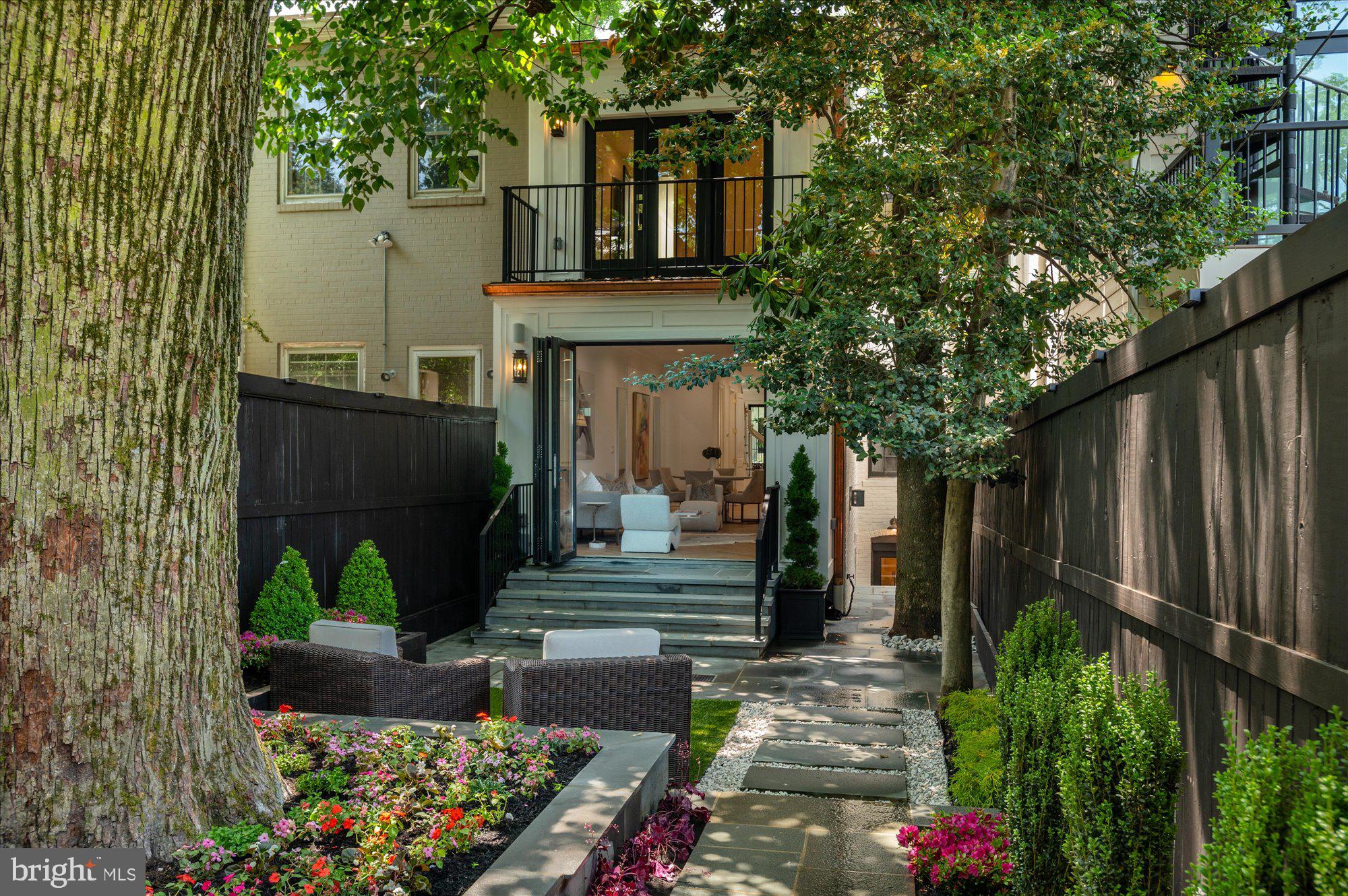KALORAMA TRIANGLE - Residential