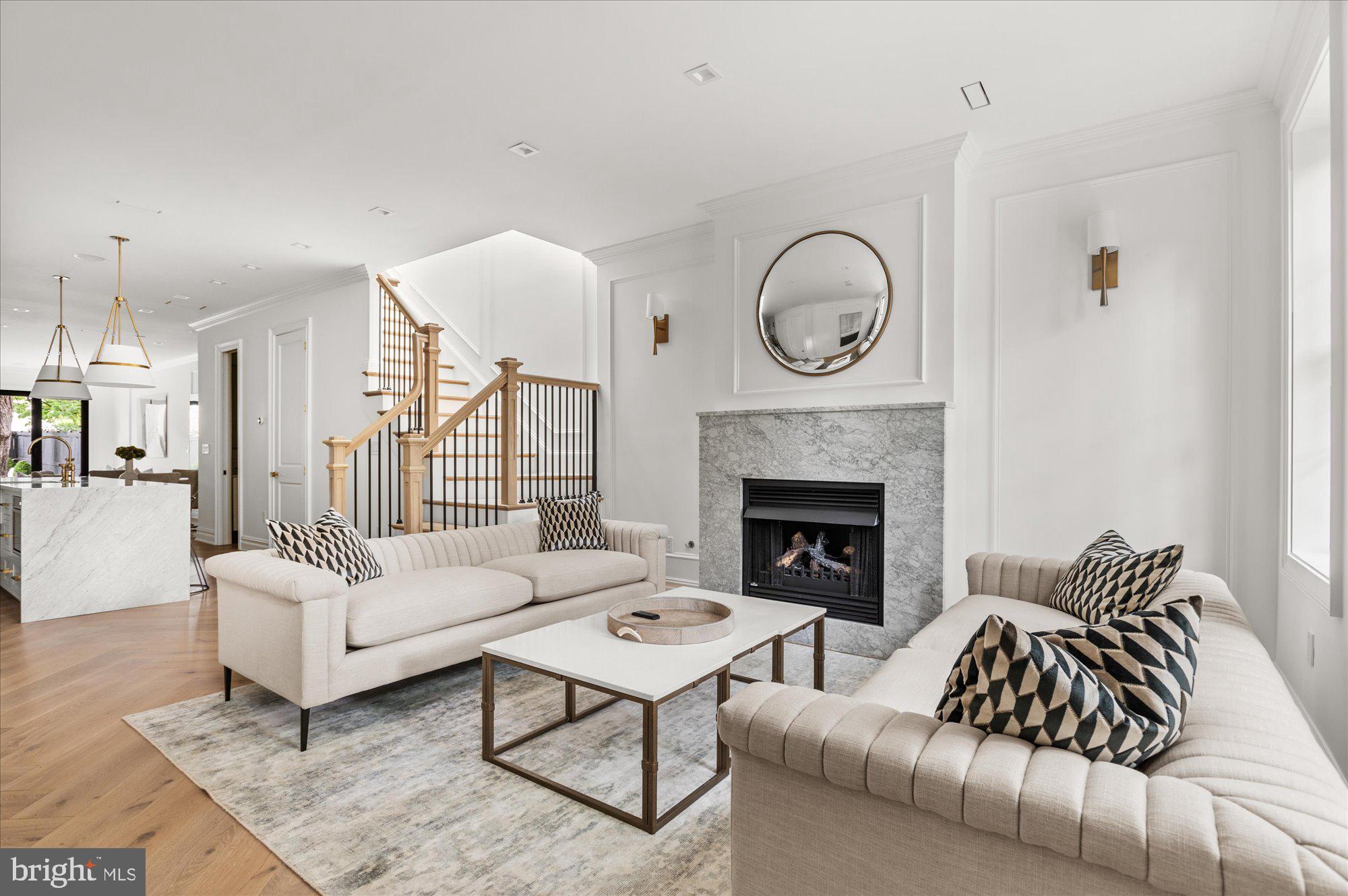 KALORAMA TRIANGLE - Residential