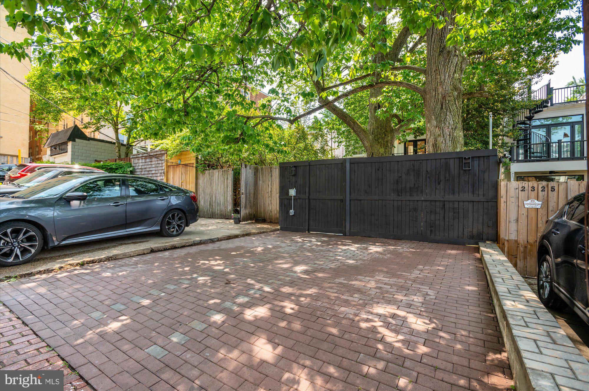KALORAMA TRIANGLE - Residential