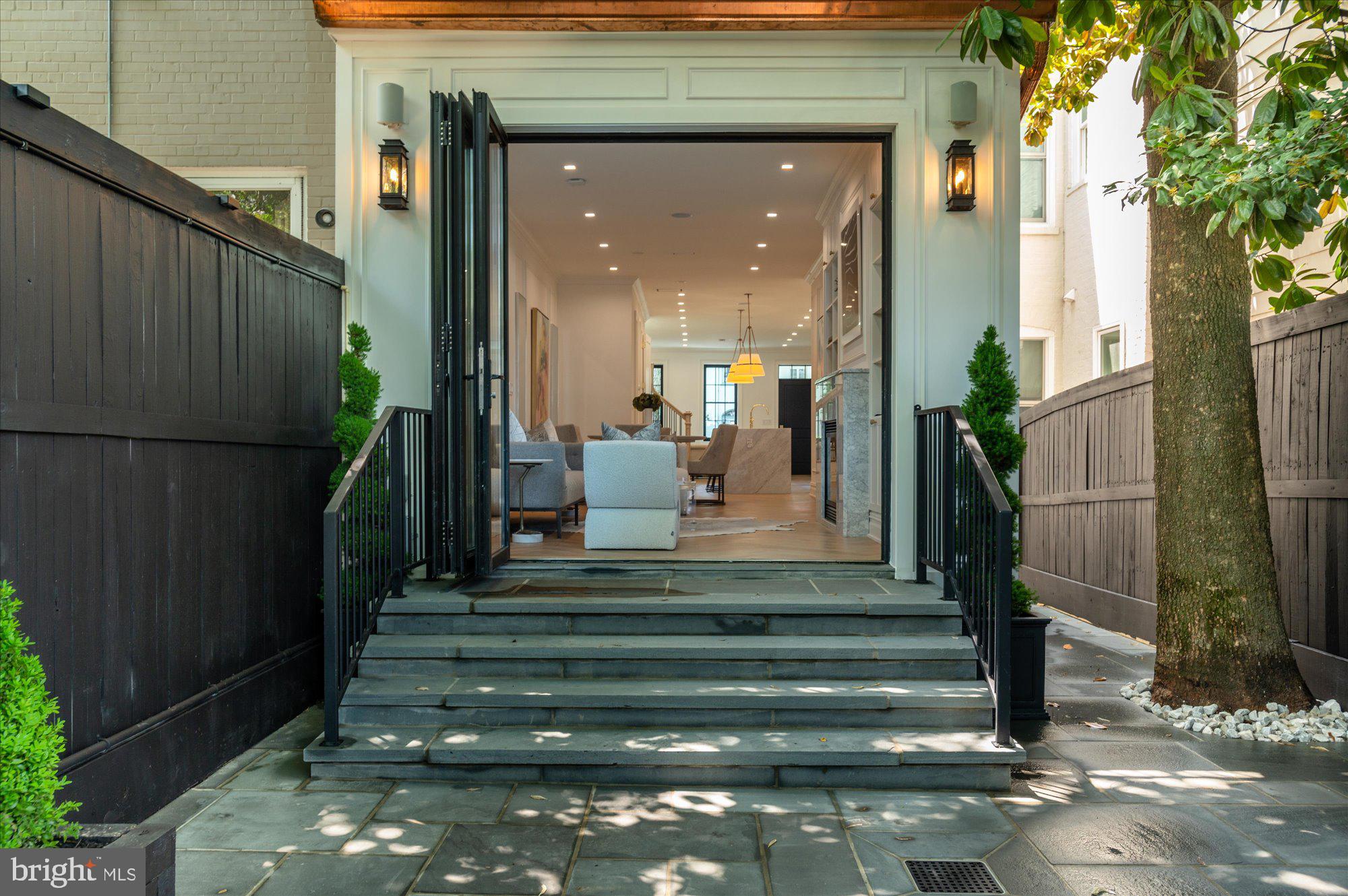 KALORAMA TRIANGLE - Residential
