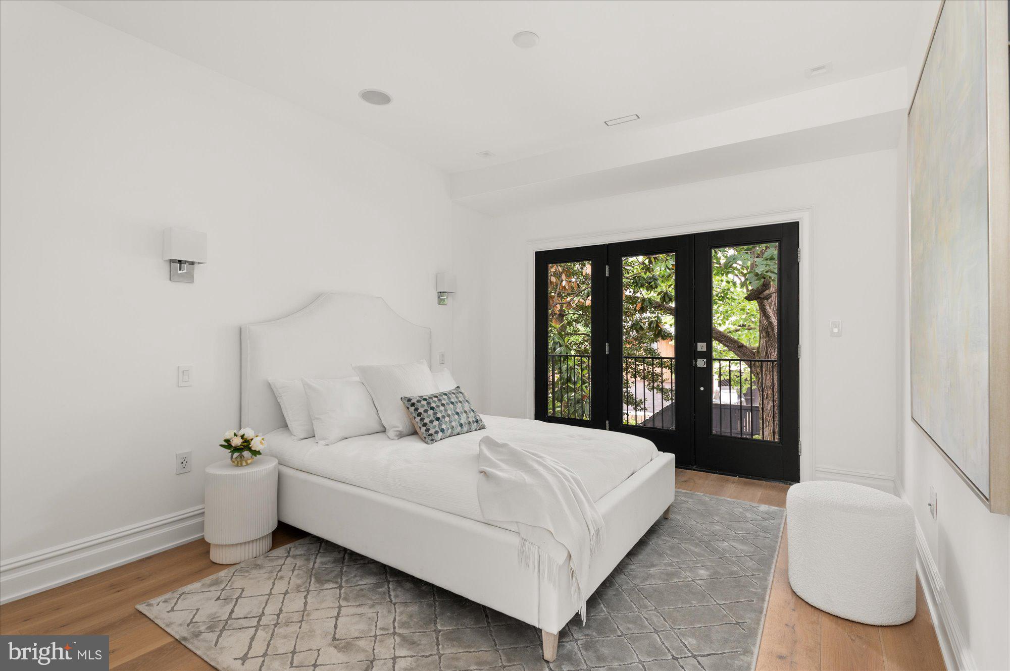KALORAMA TRIANGLE - Residential