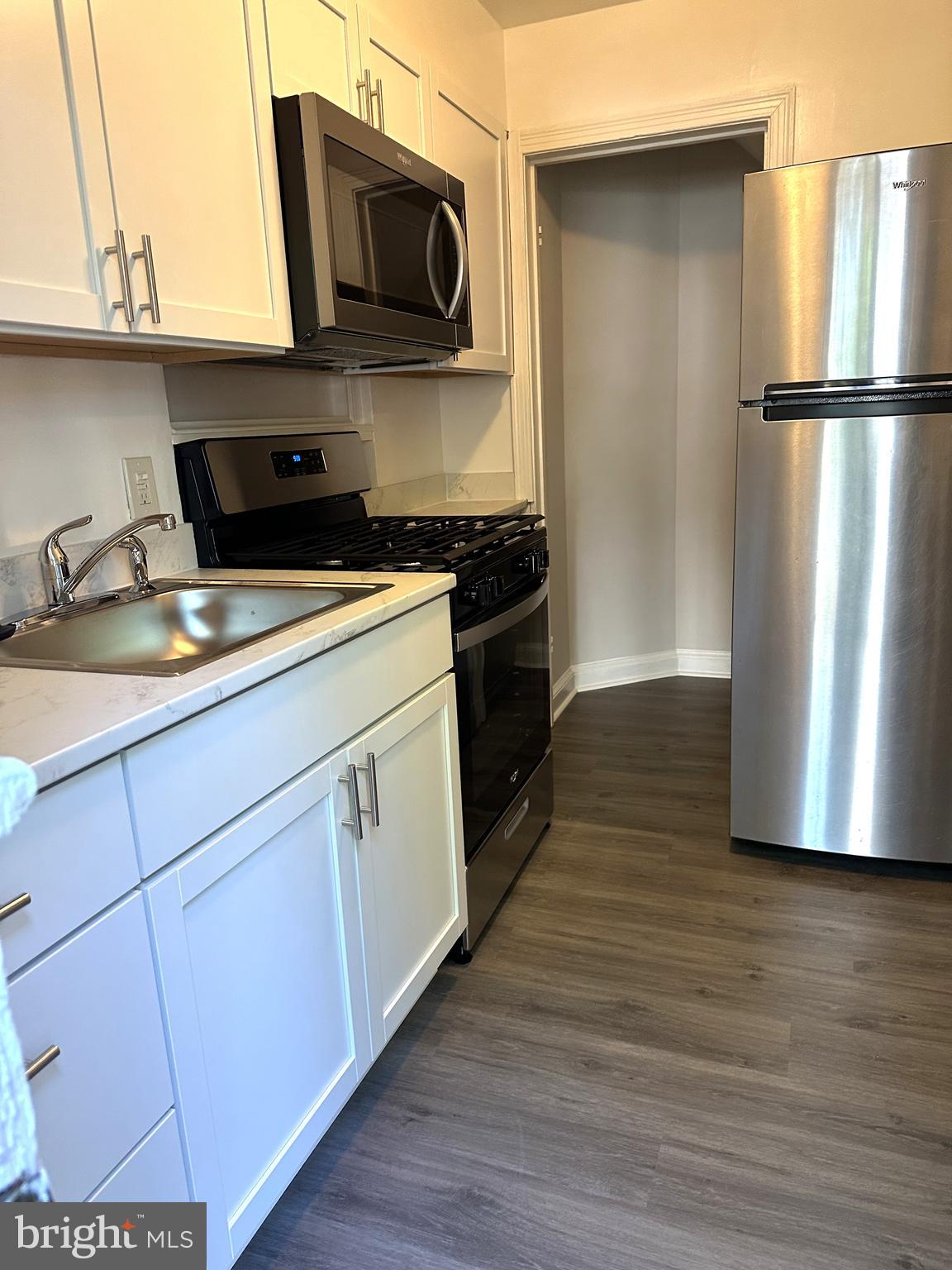 BELLEFONTE GARDENS - Residential Lease