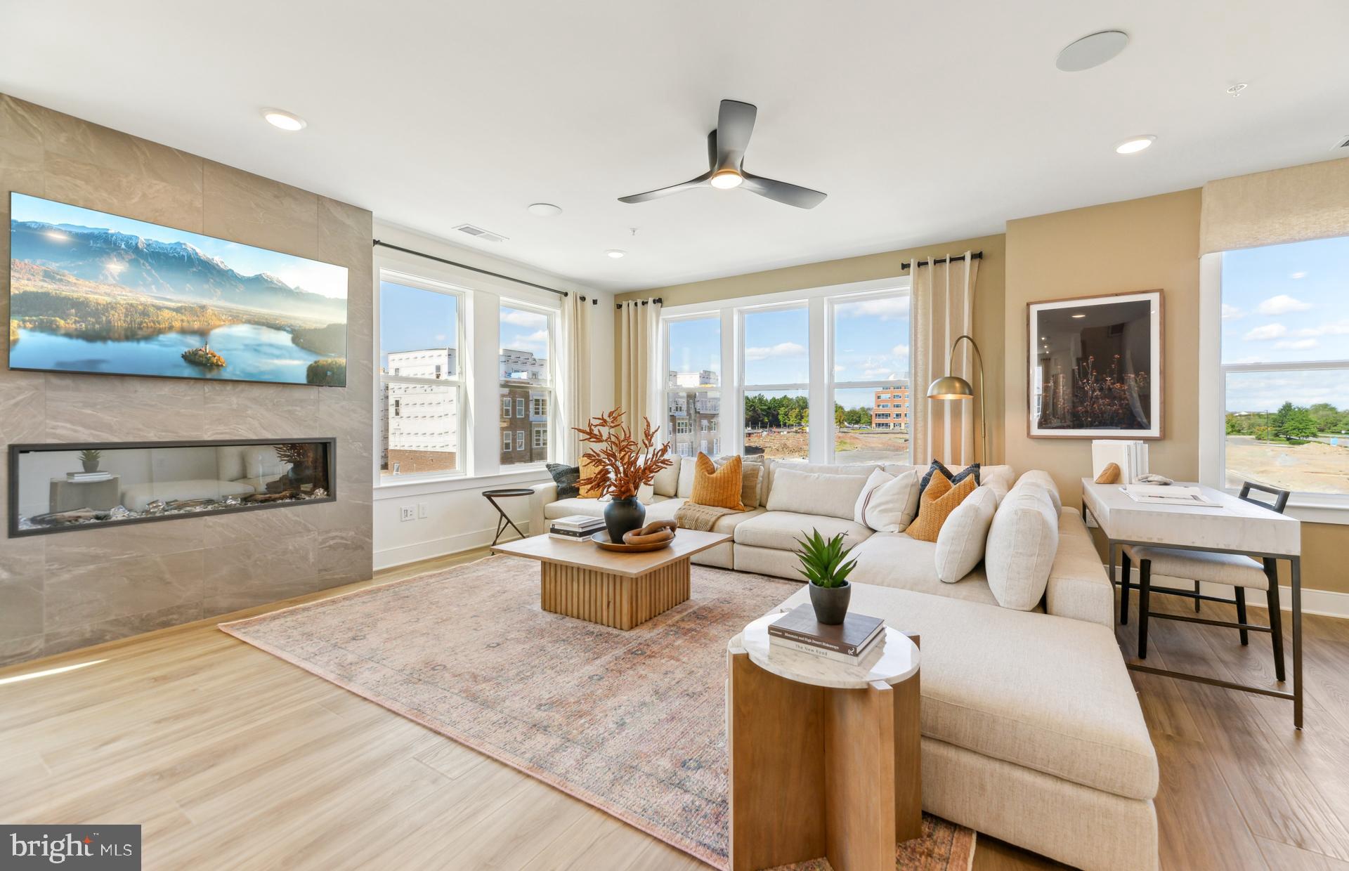 BELMONT OVERLOOK - Residential