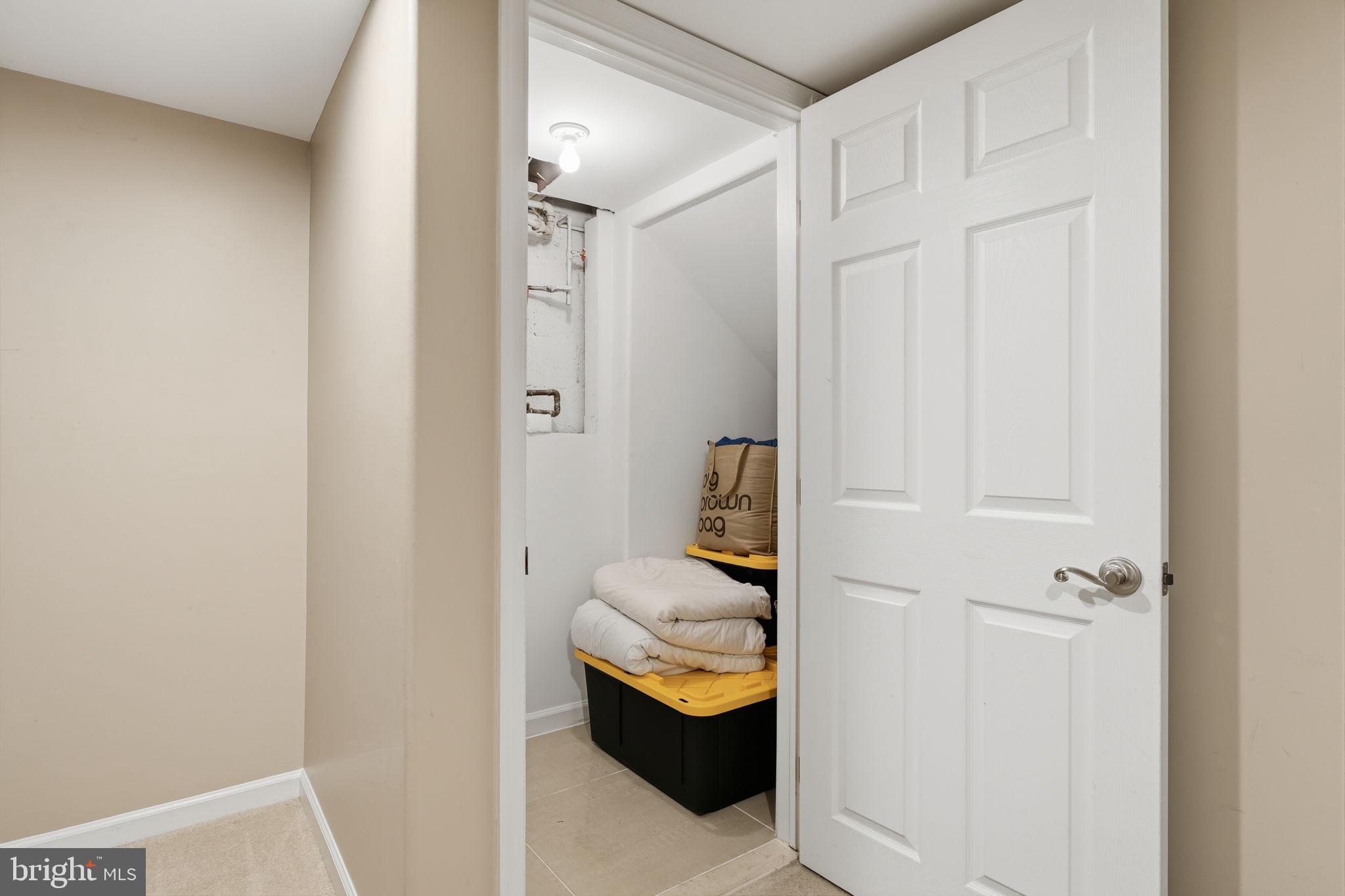 HUNTINGDON VALLEY - Residential