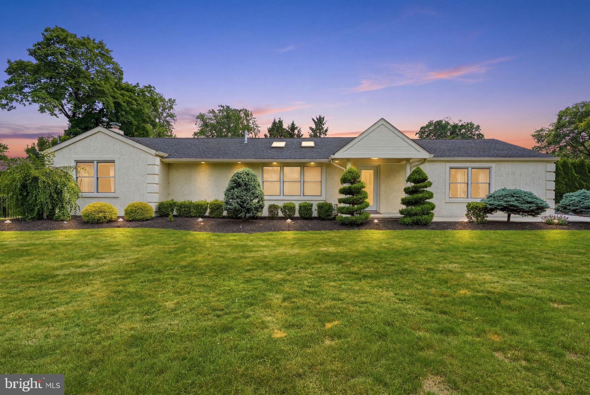 HUNTINGDON VALLEY - Residential