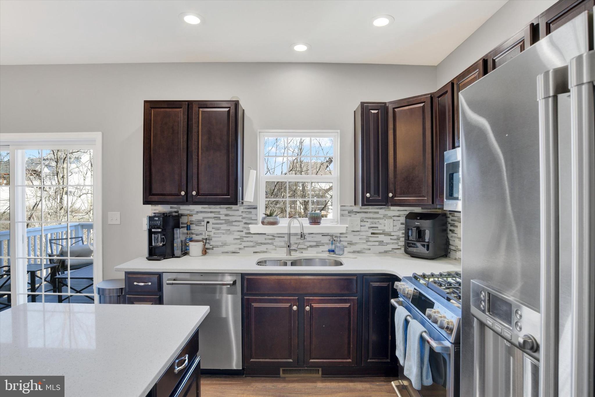 QUAIL HOLLOW - Residential