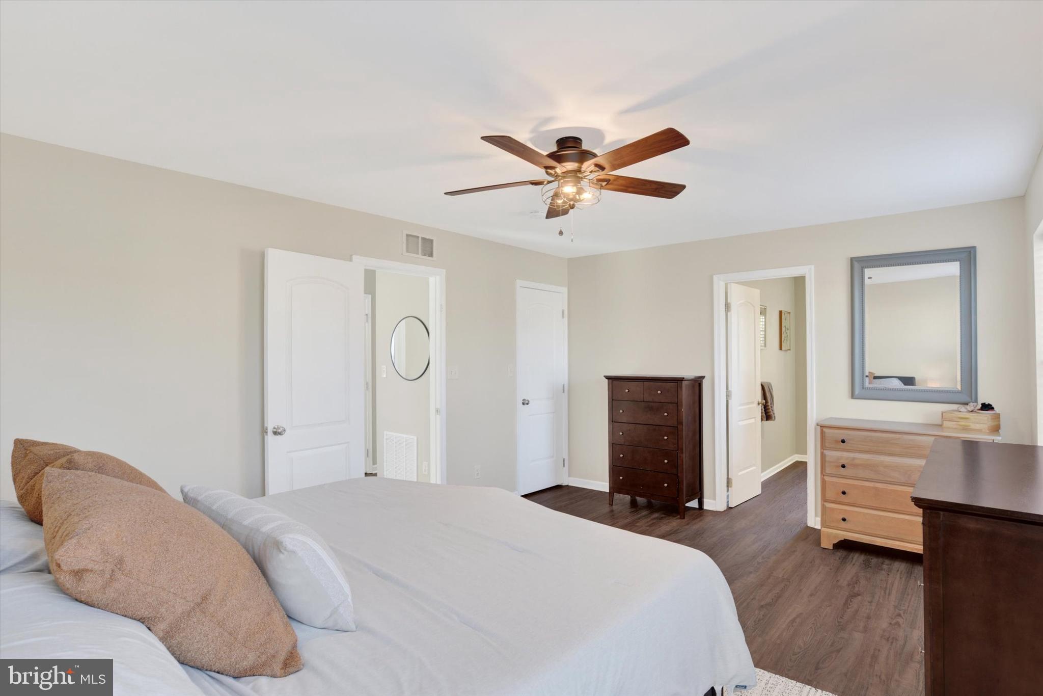 QUAIL HOLLOW - Residential