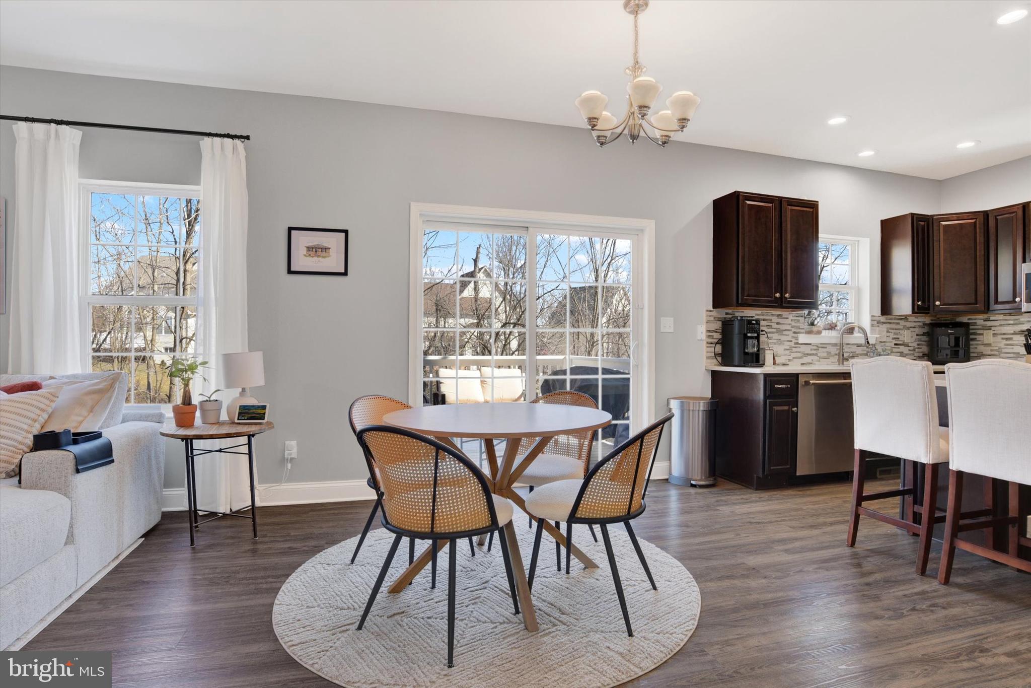 QUAIL HOLLOW - Residential