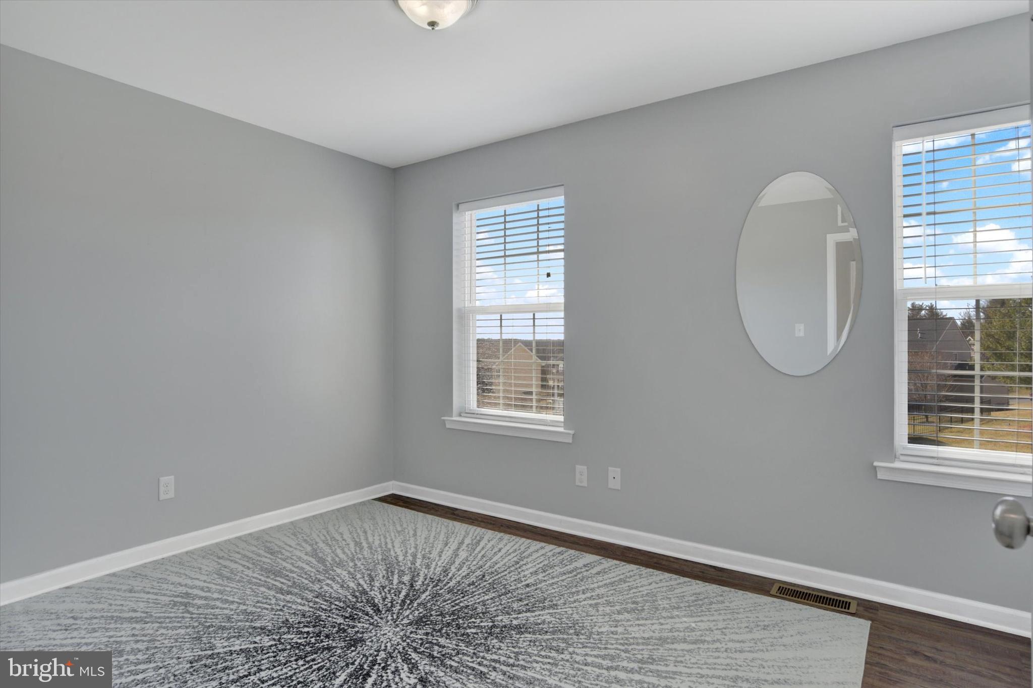 QUAIL HOLLOW - Residential