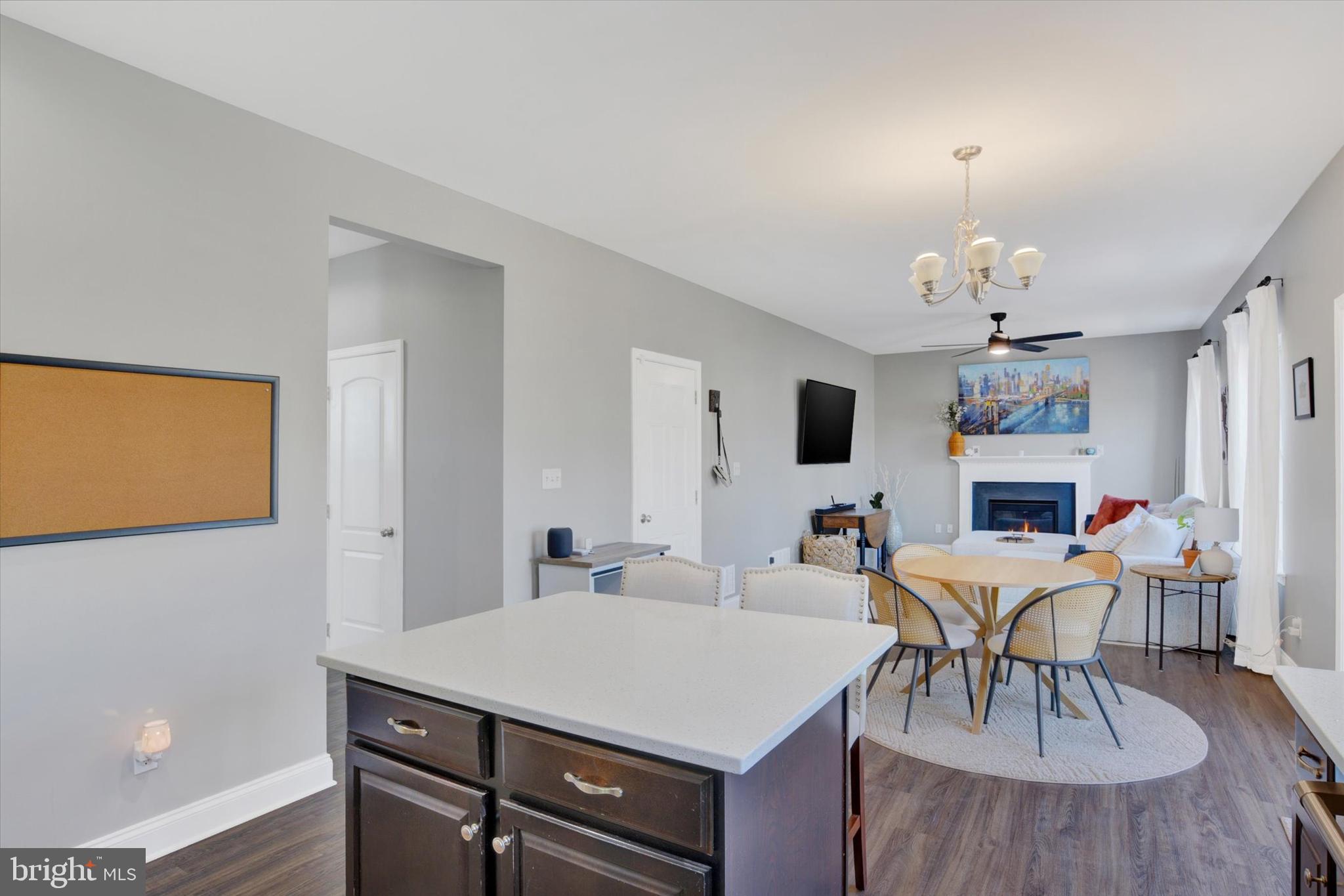 QUAIL HOLLOW - Residential