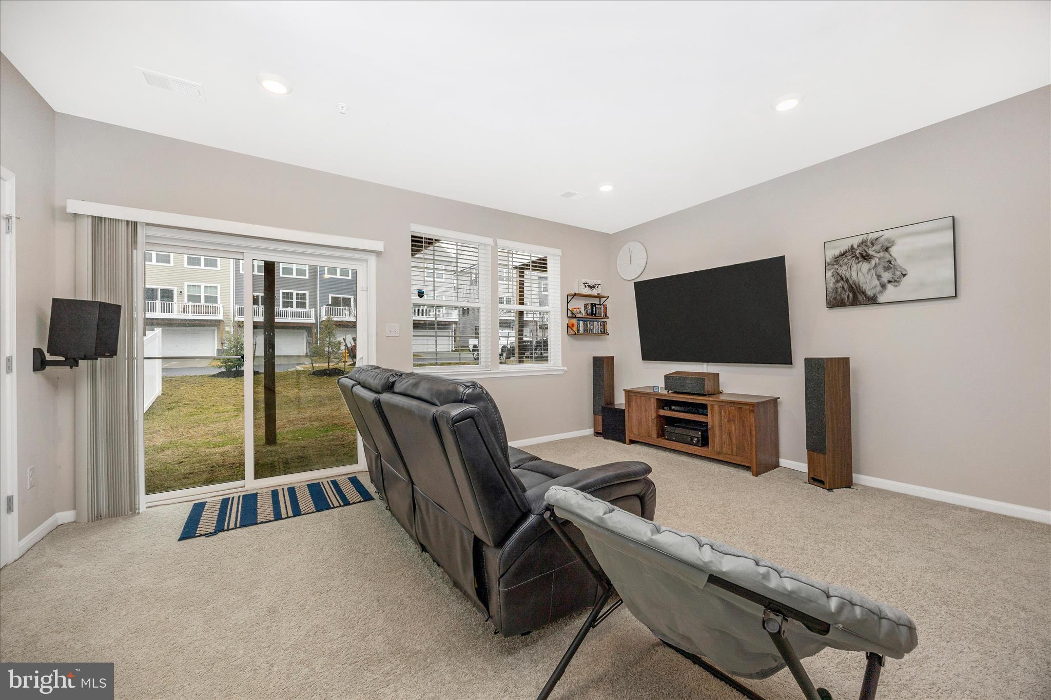 WESTVIEW SOUTH - Residential
