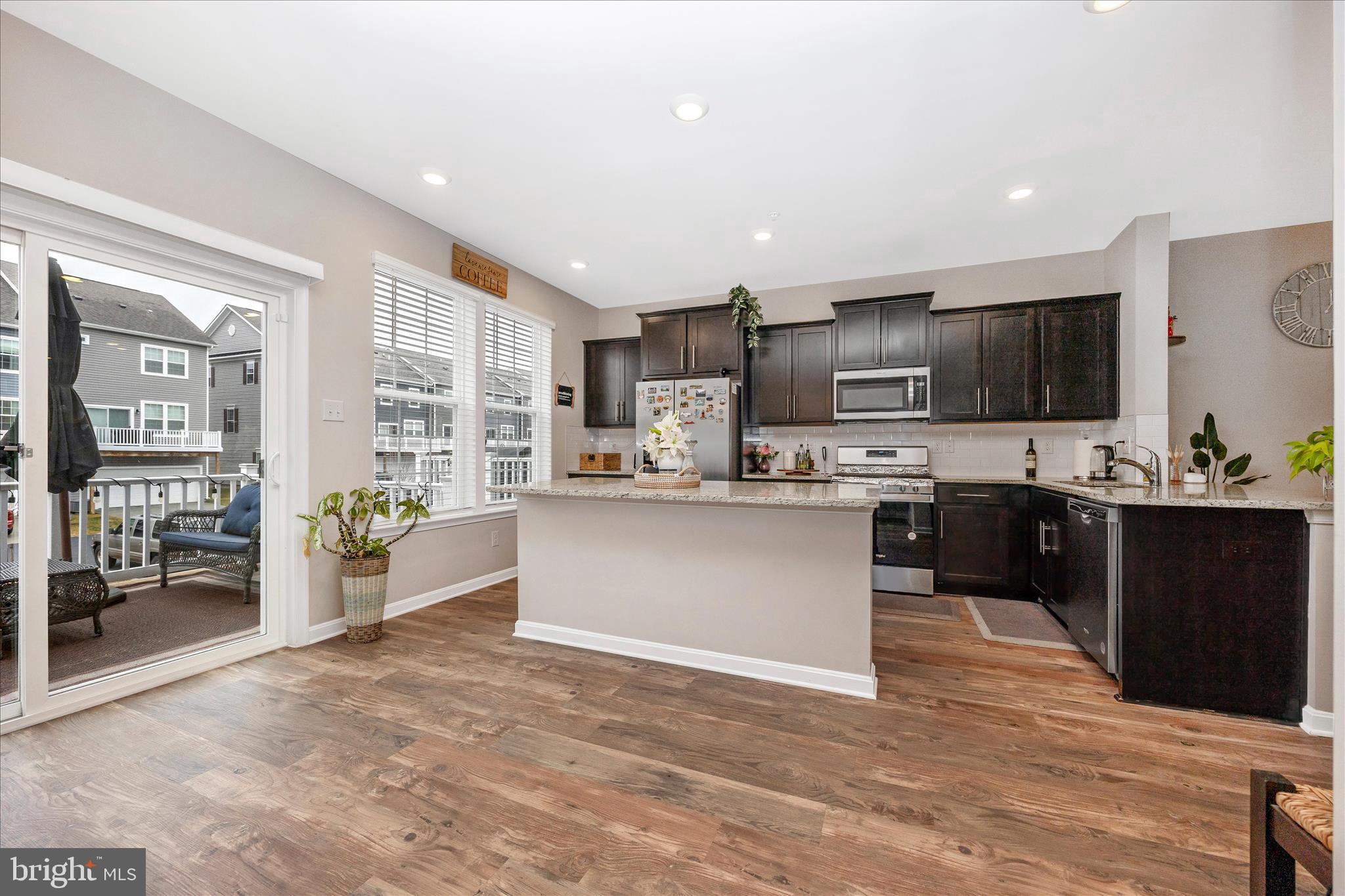 WESTVIEW SOUTH - Residential