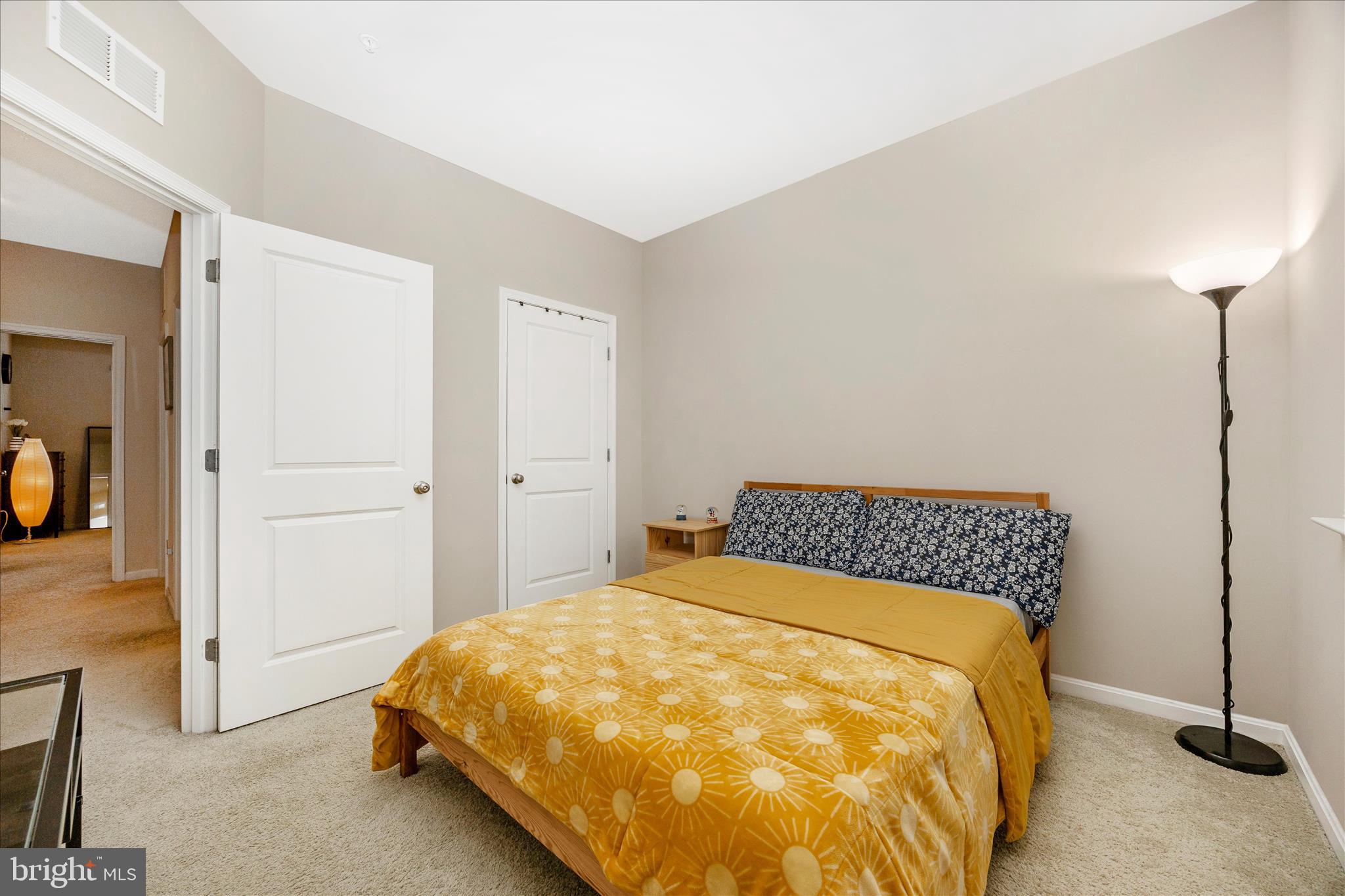 WESTVIEW SOUTH - Residential