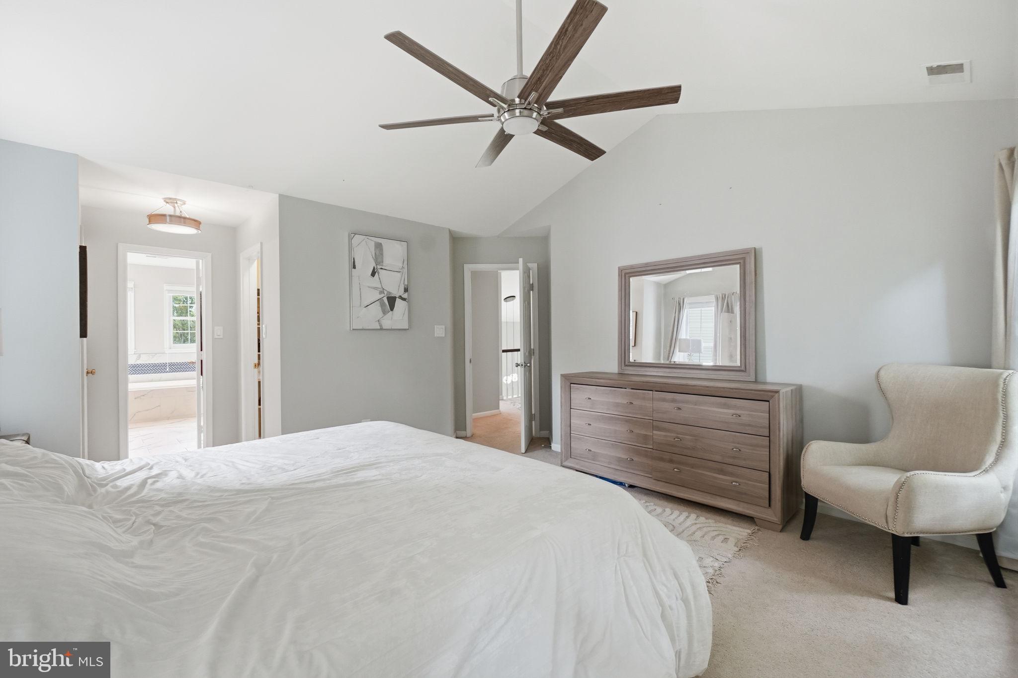 CASCADES LOWES ISLAND - Residential