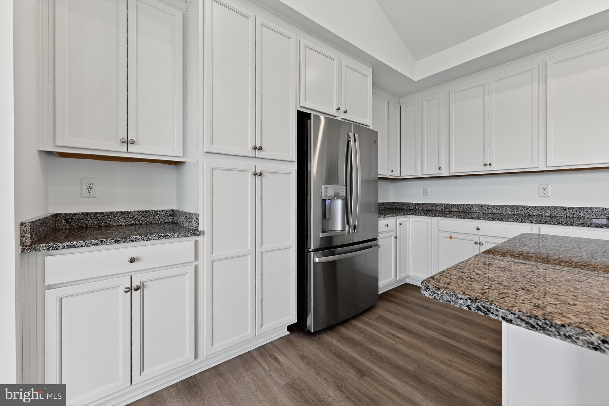 WOODFIELD - Residential