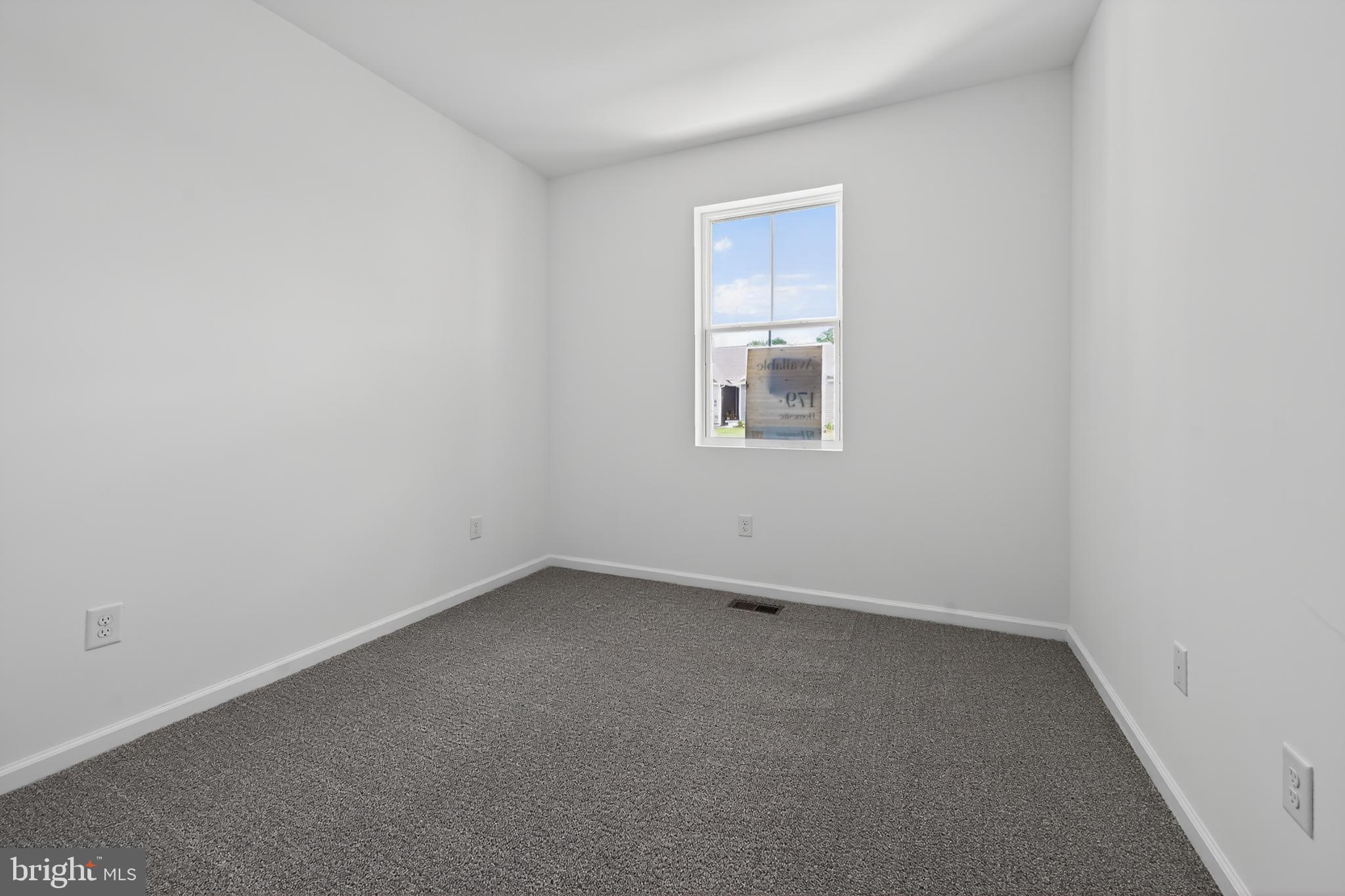 WOODFIELD - Residential
