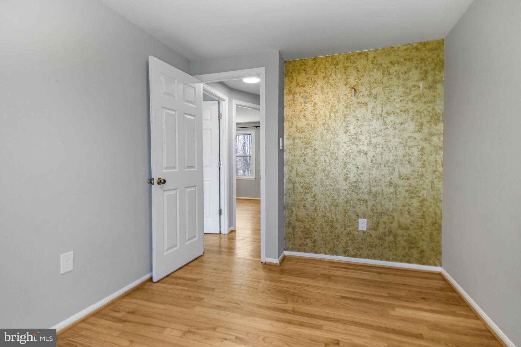 NORBECK HILLS - Residential