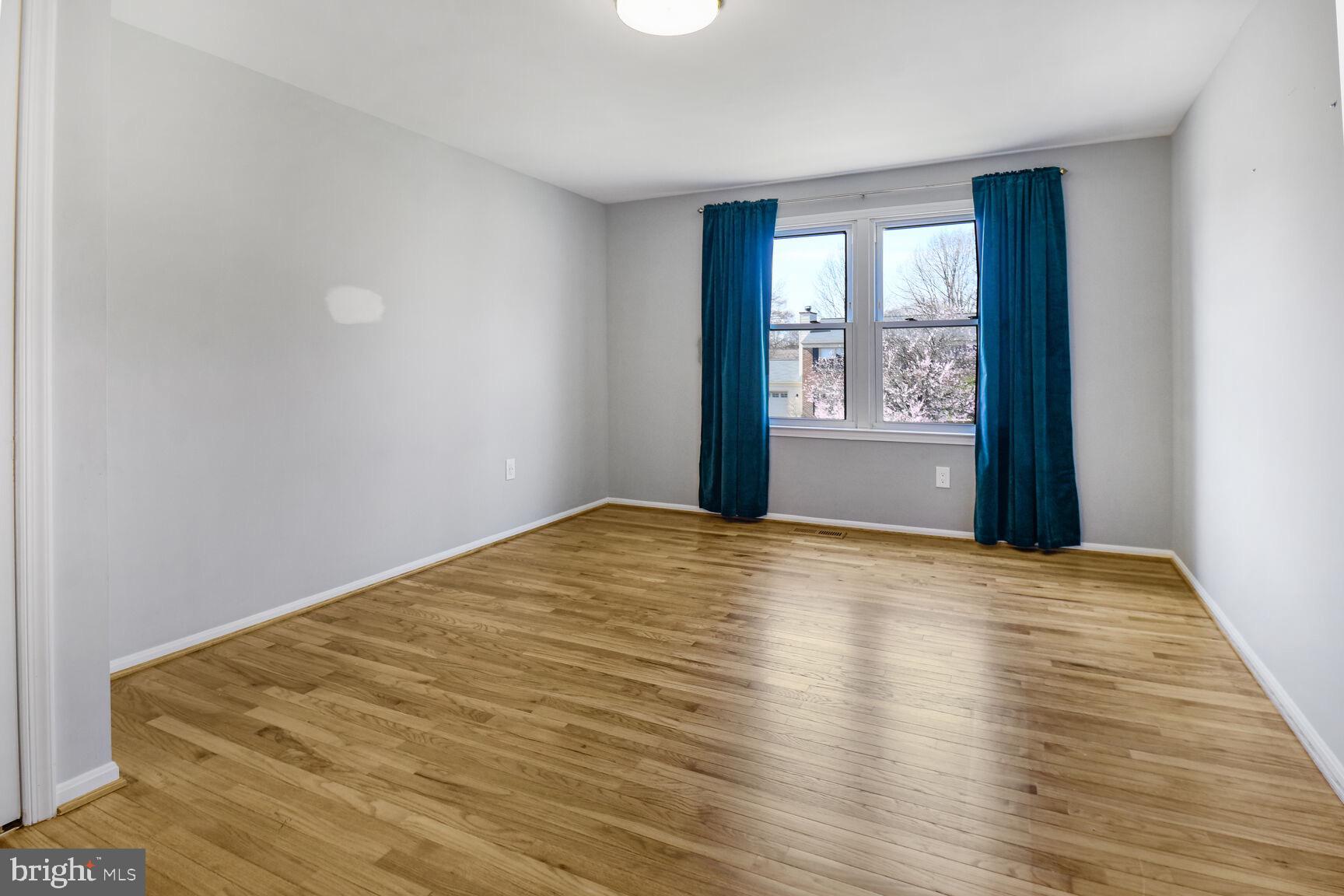 NORBECK HILLS - Residential