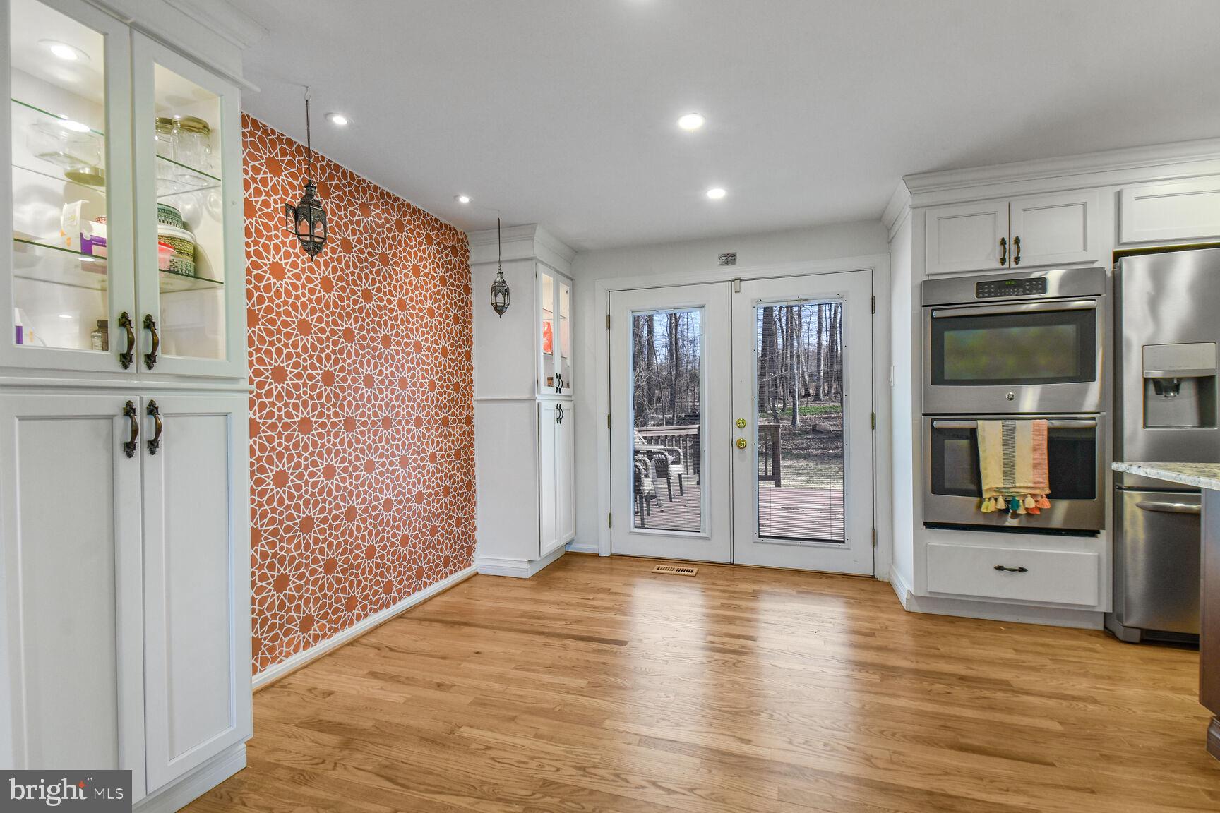 NORBECK HILLS - Residential
