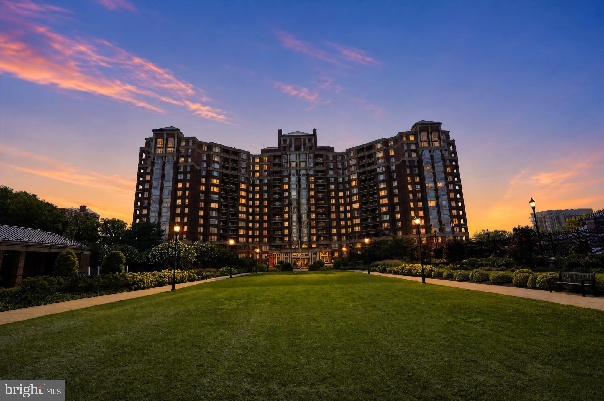 THE WISCONSIN - Residential