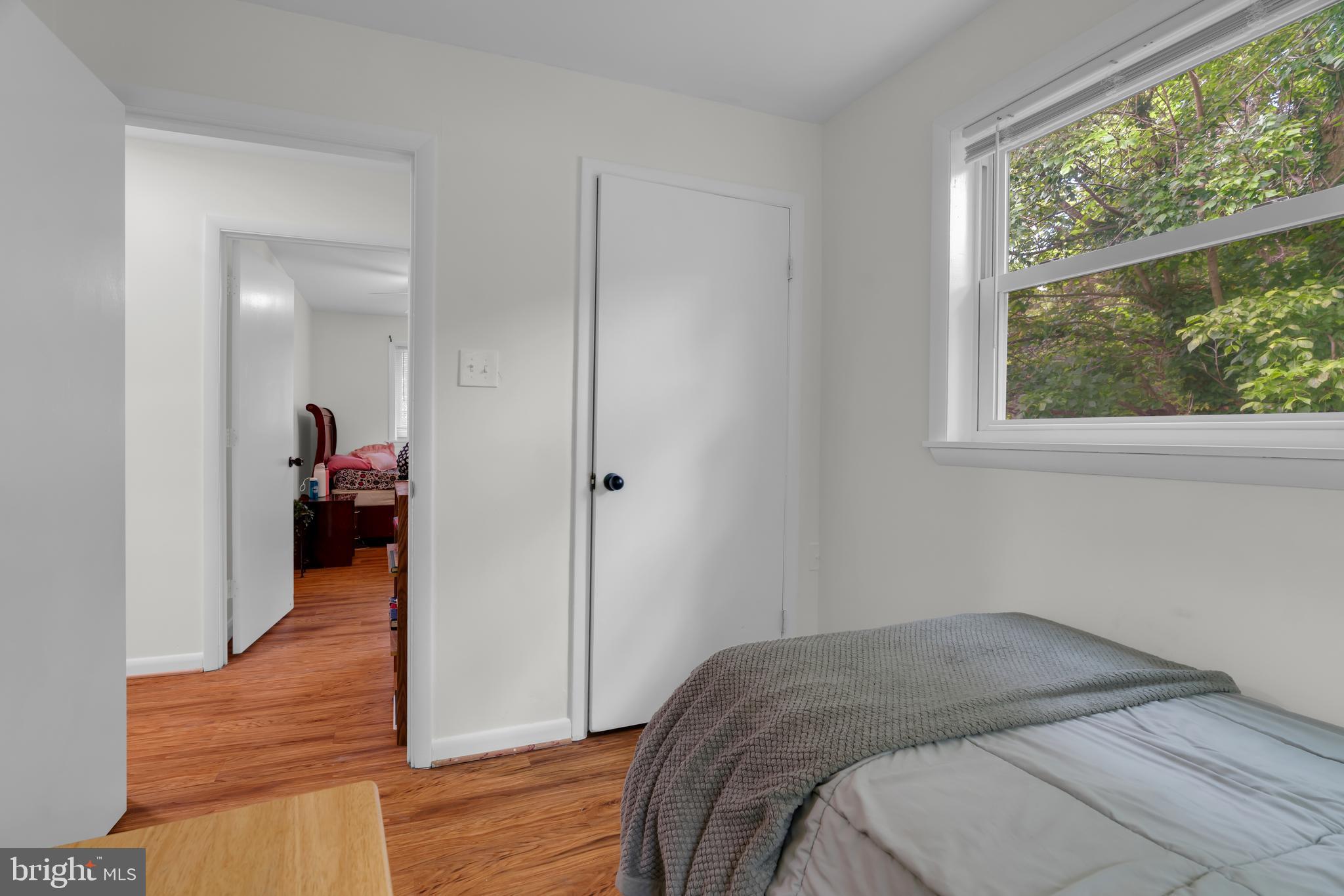 VEIRS MILL VILLAGE - Residential