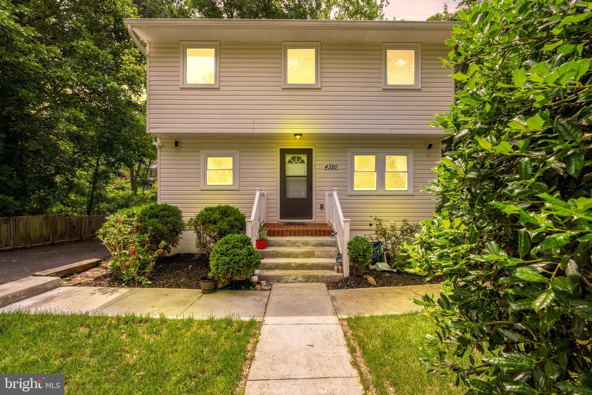 VEIRS MILL VILLAGE - Residential