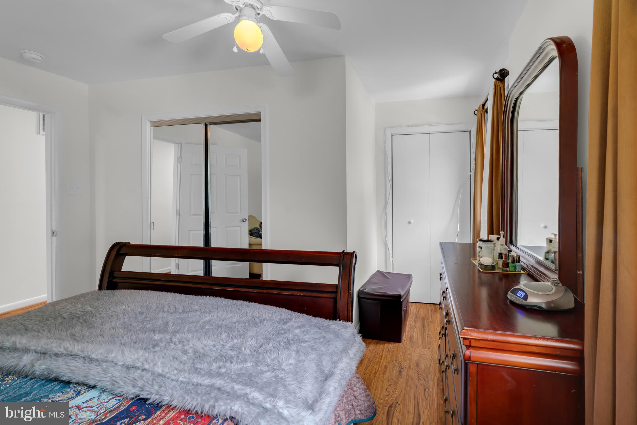 VEIRS MILL VILLAGE - Residential