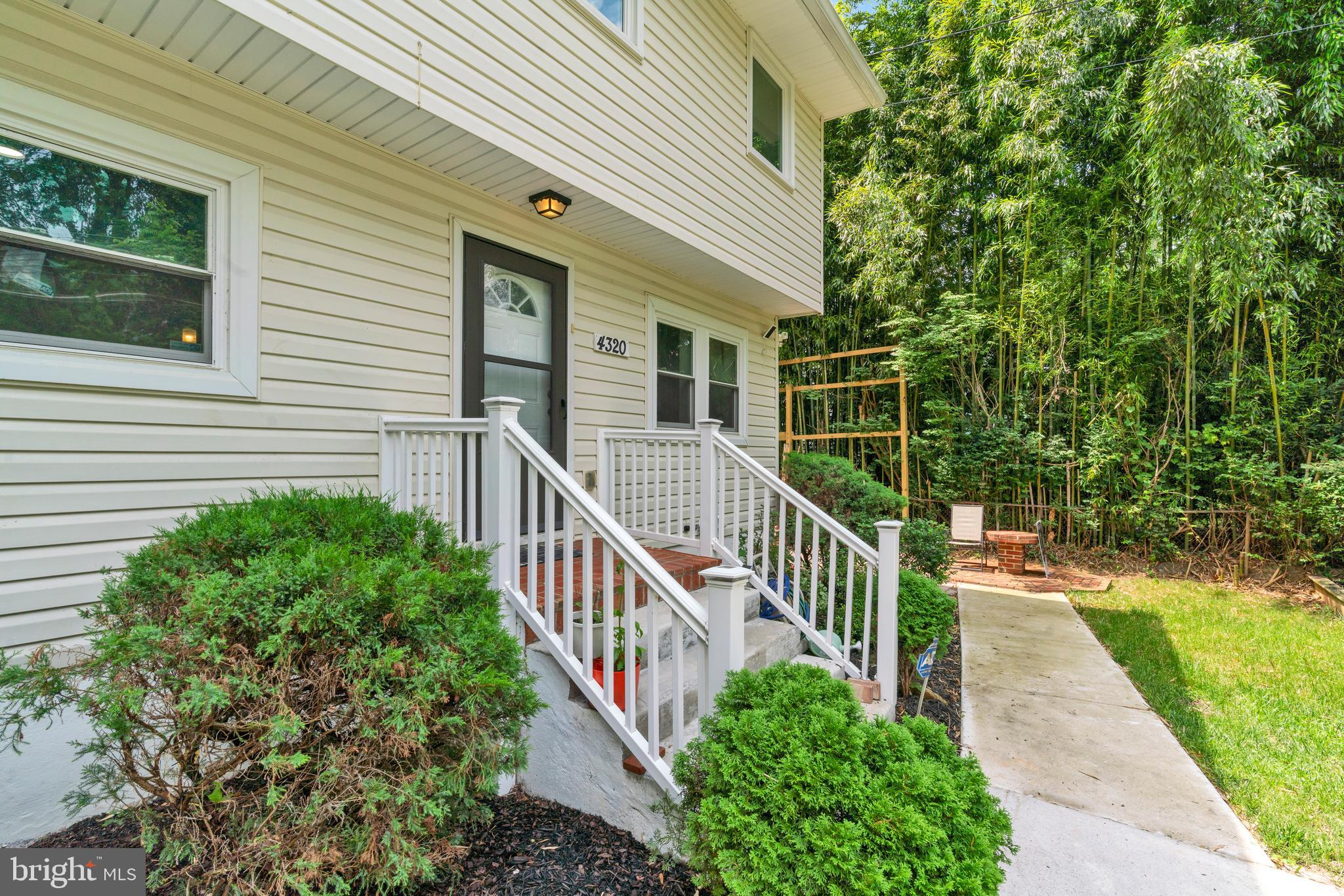 VEIRS MILL VILLAGE - Residential