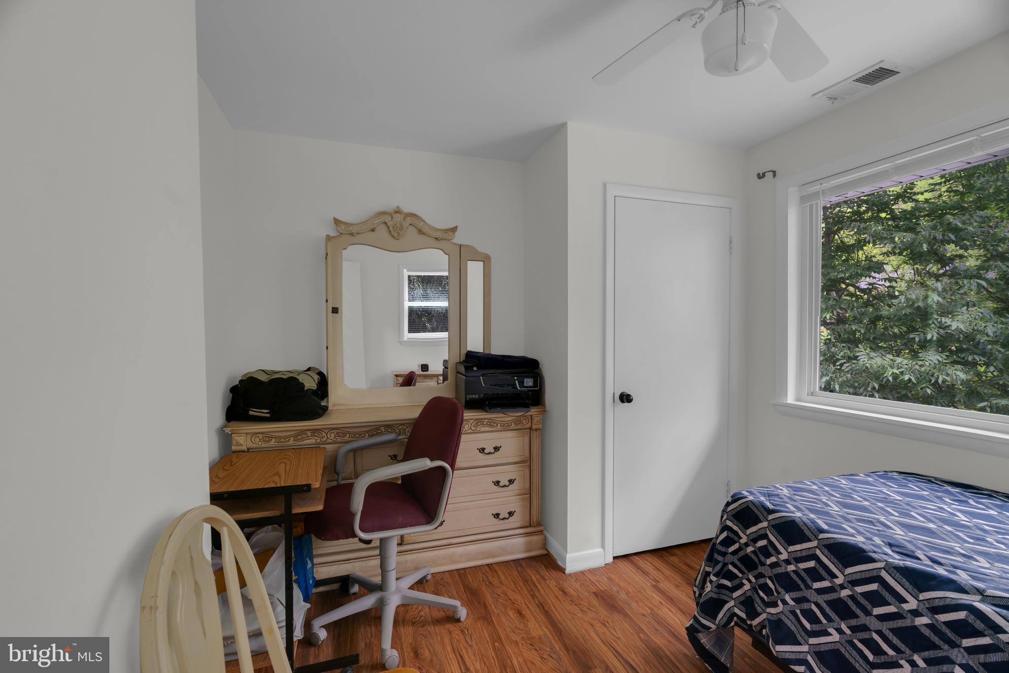 VEIRS MILL VILLAGE - Residential