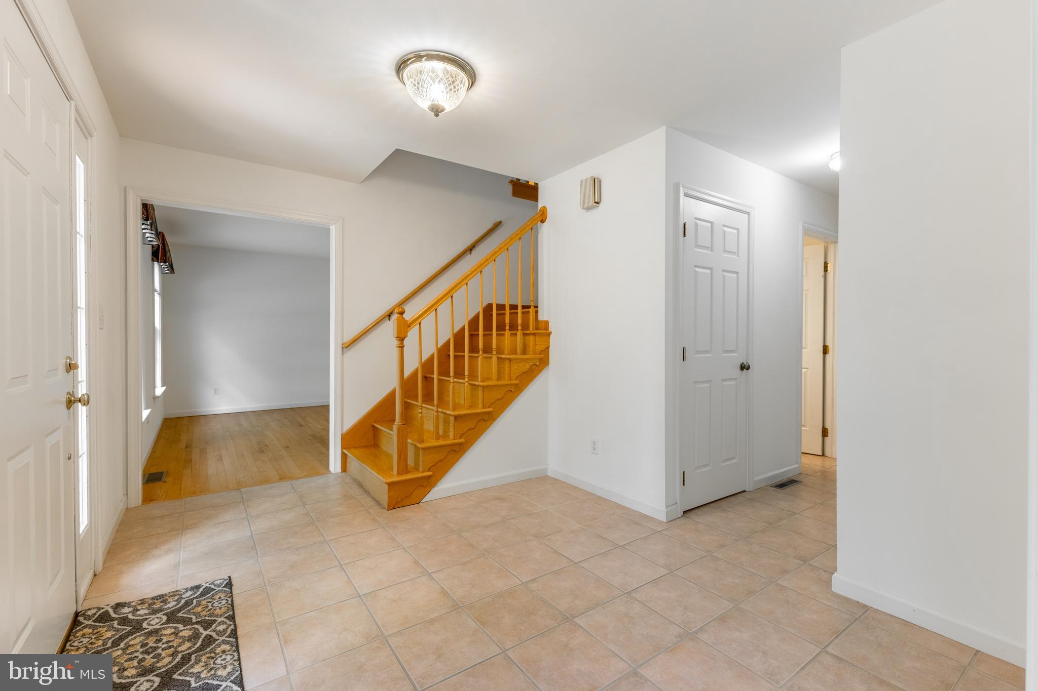 OAK POINTE - Residential