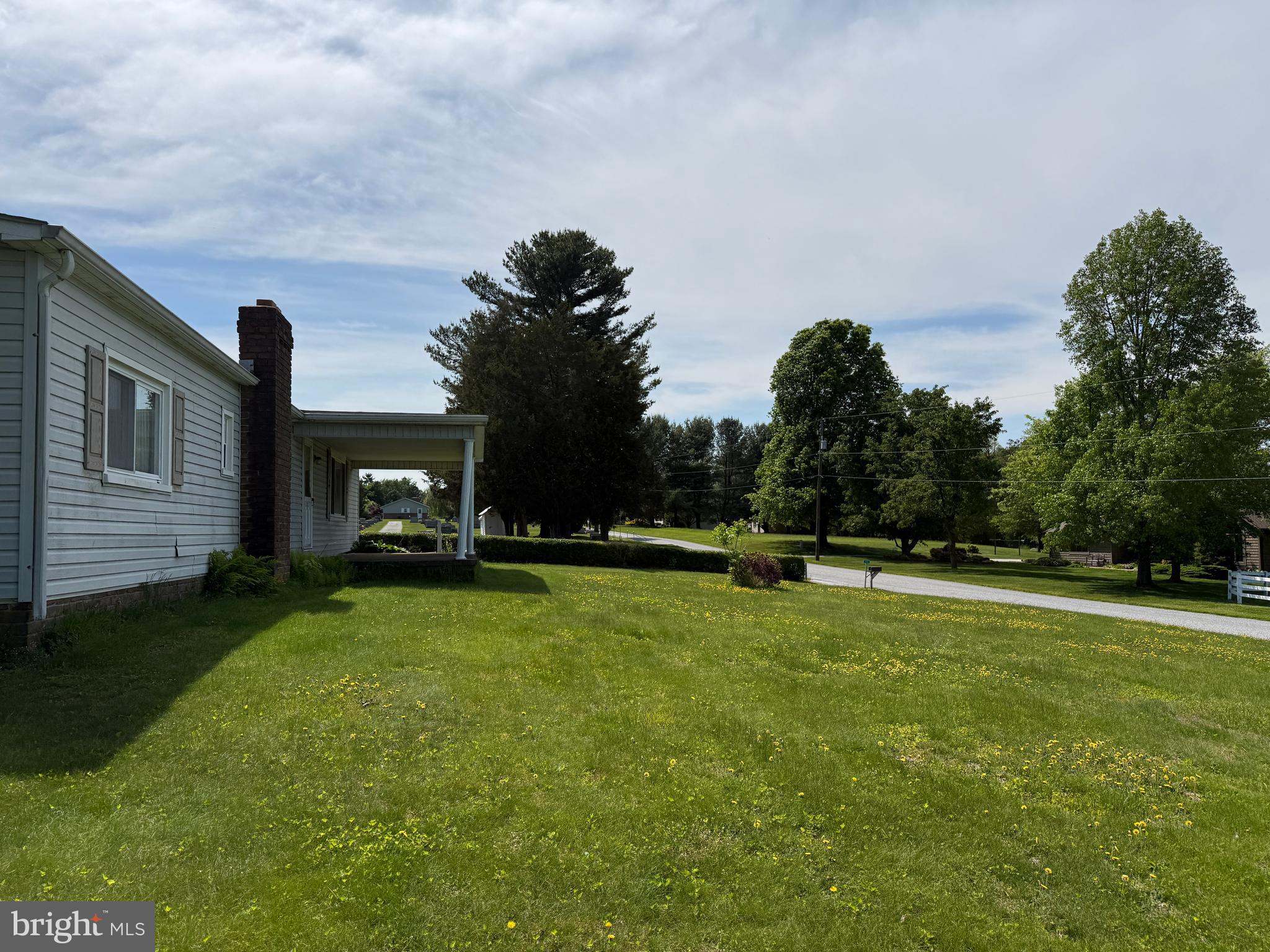 LOWER WINDSOR - Residential
