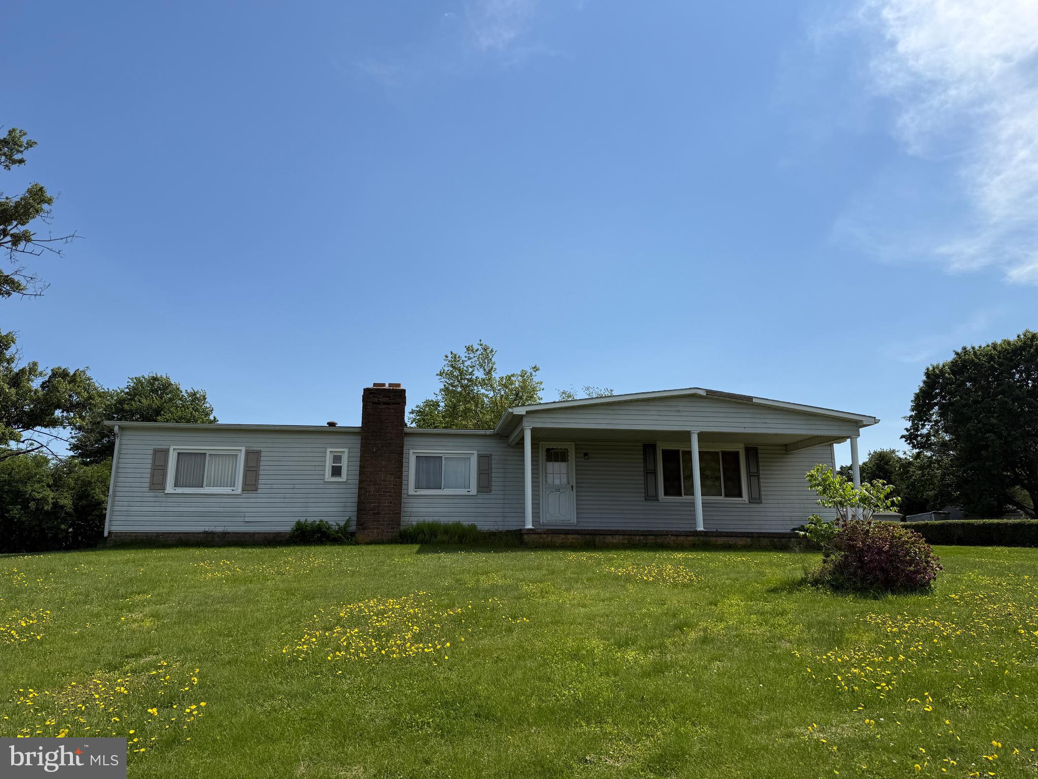 LOWER WINDSOR - Residential