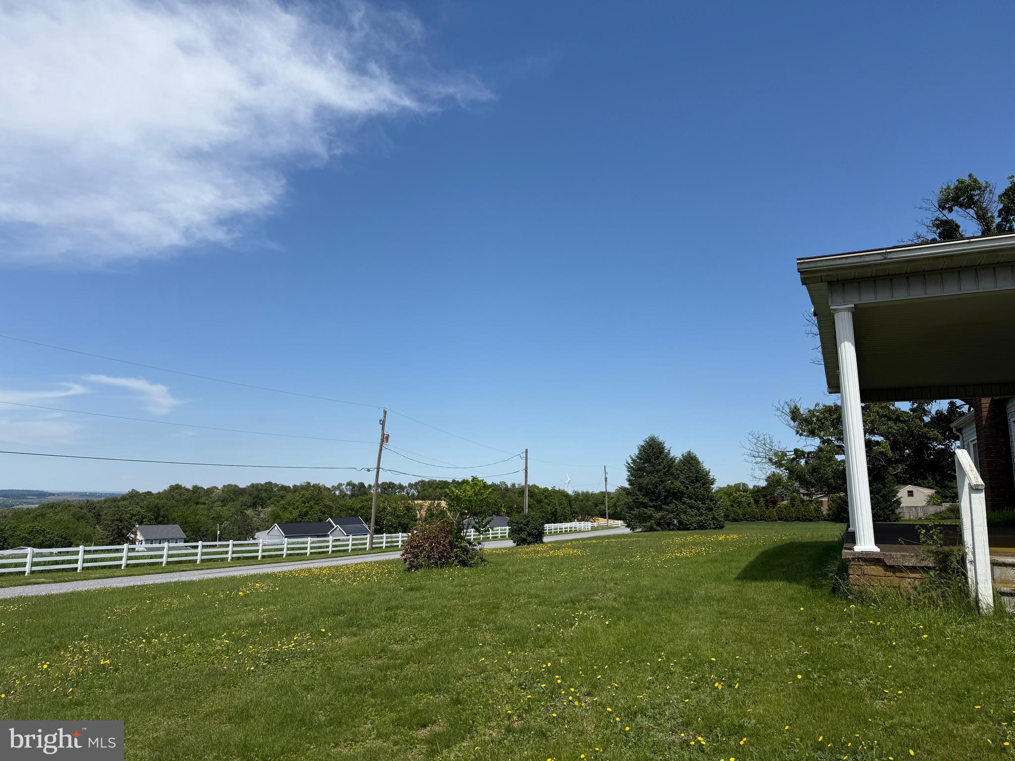 LOWER WINDSOR - Residential