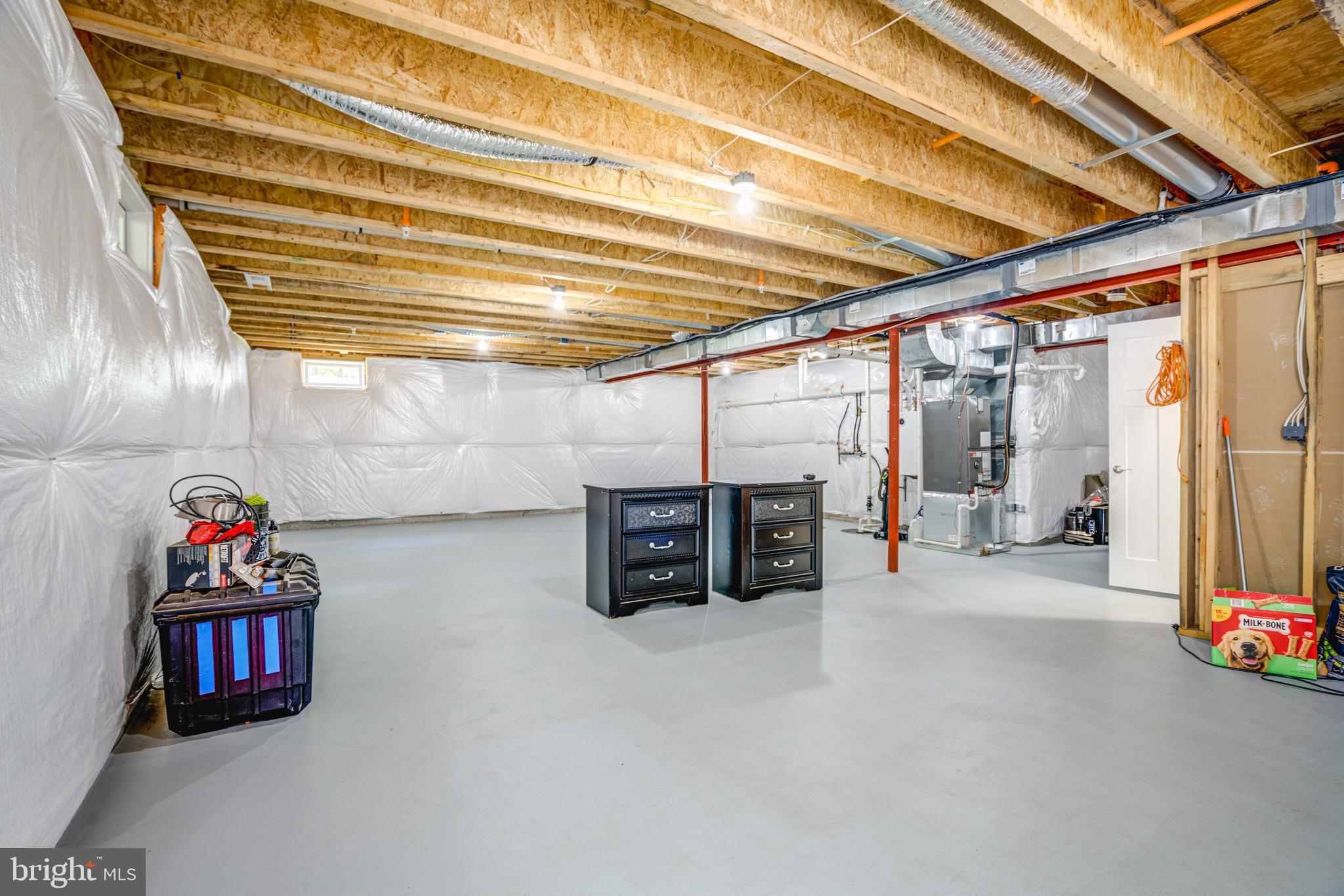 LAKE SHORE - Residential