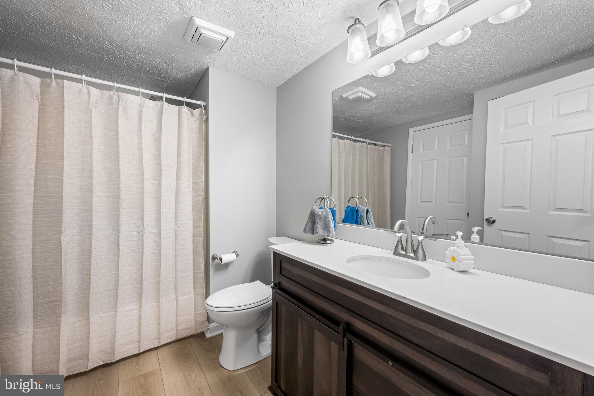 CHESTERFIELD - Residential