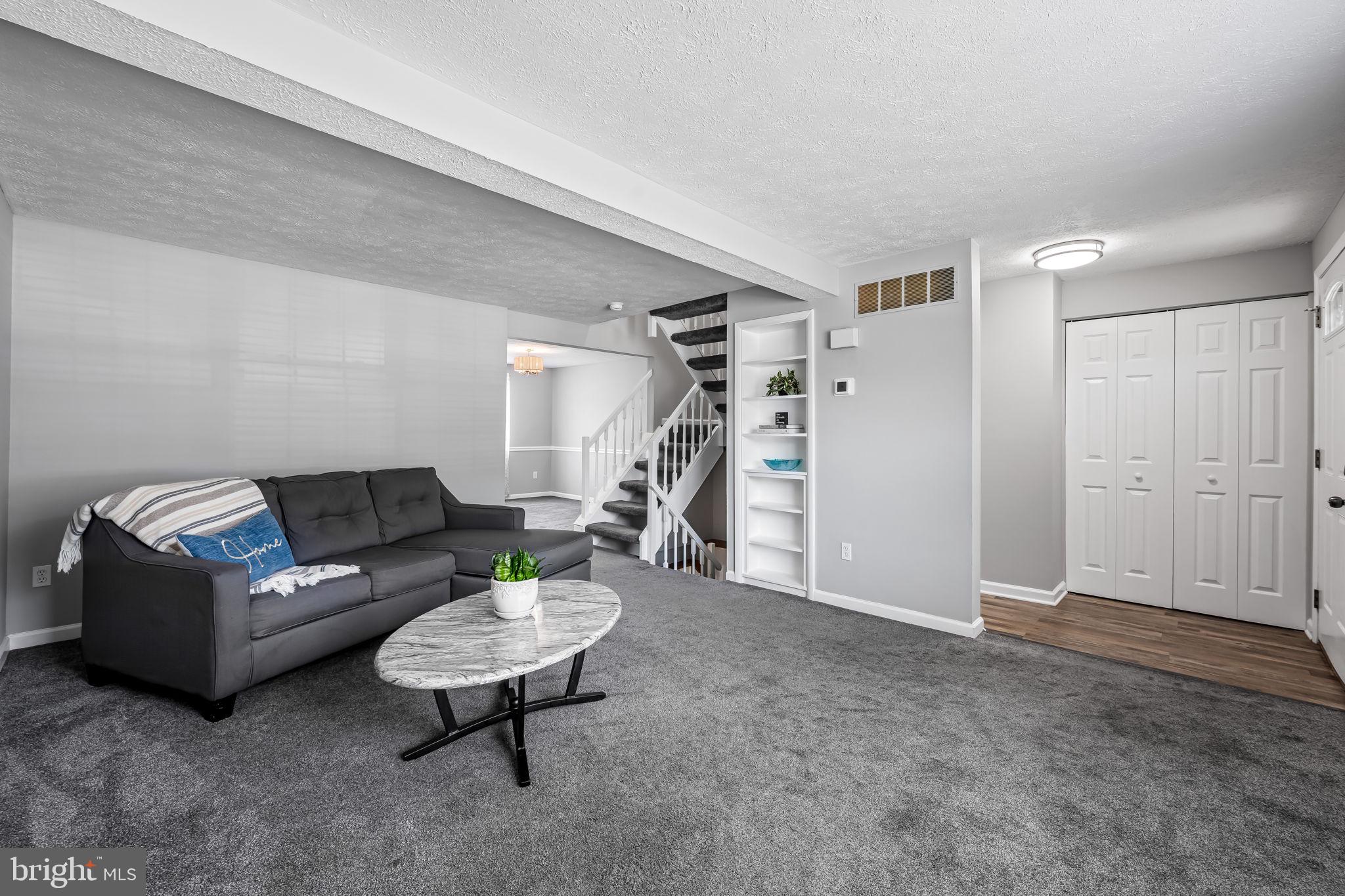 CHESTERFIELD - Residential
