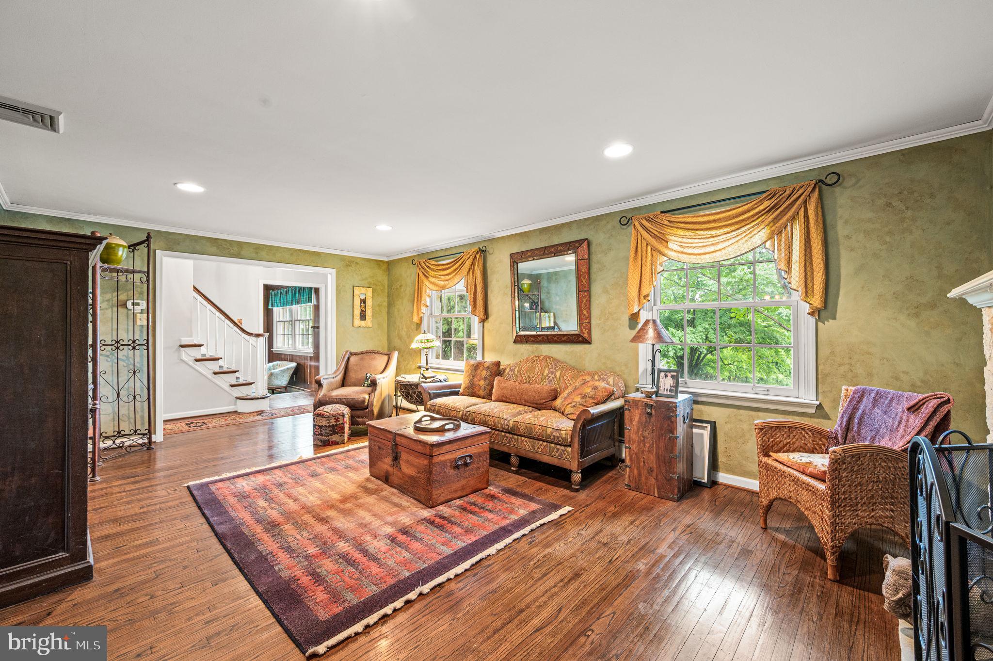 INDIAN HILL - Residential