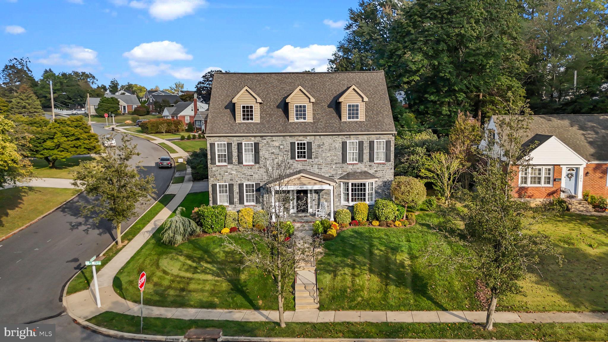 PADDOCK FARMS - Residential