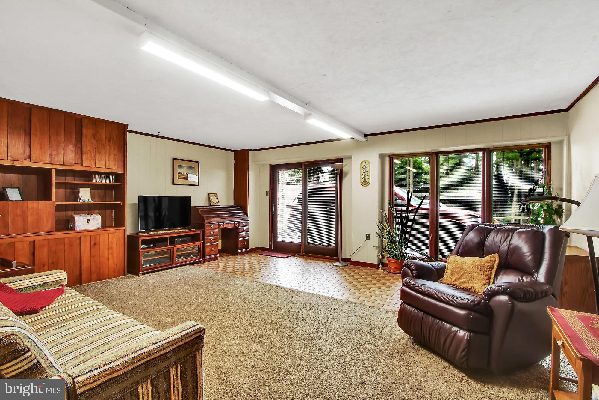 SPRINGETTSBURY TWP - Residential