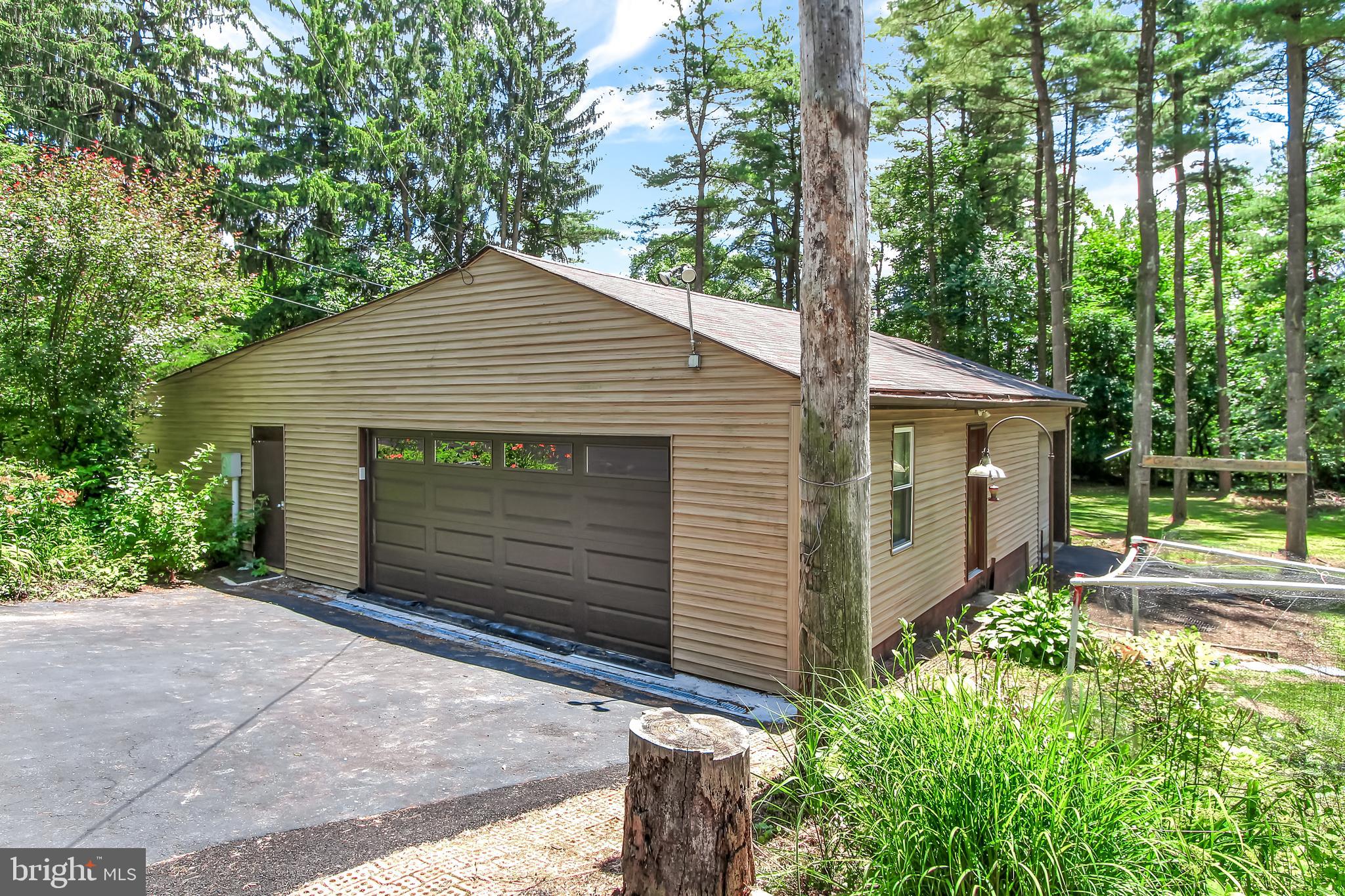 SPRINGETTSBURY TWP - Residential