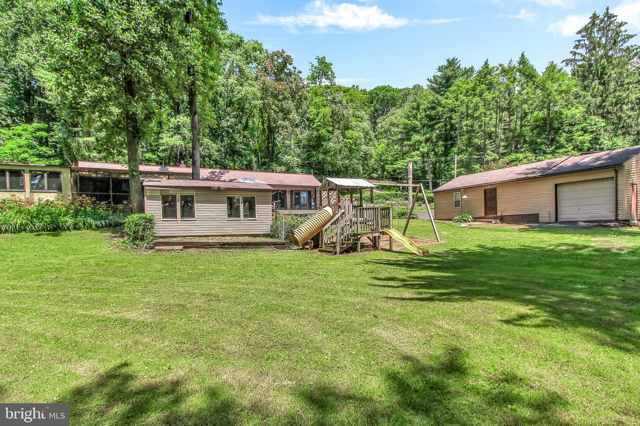 SPRINGETTSBURY TWP - Residential