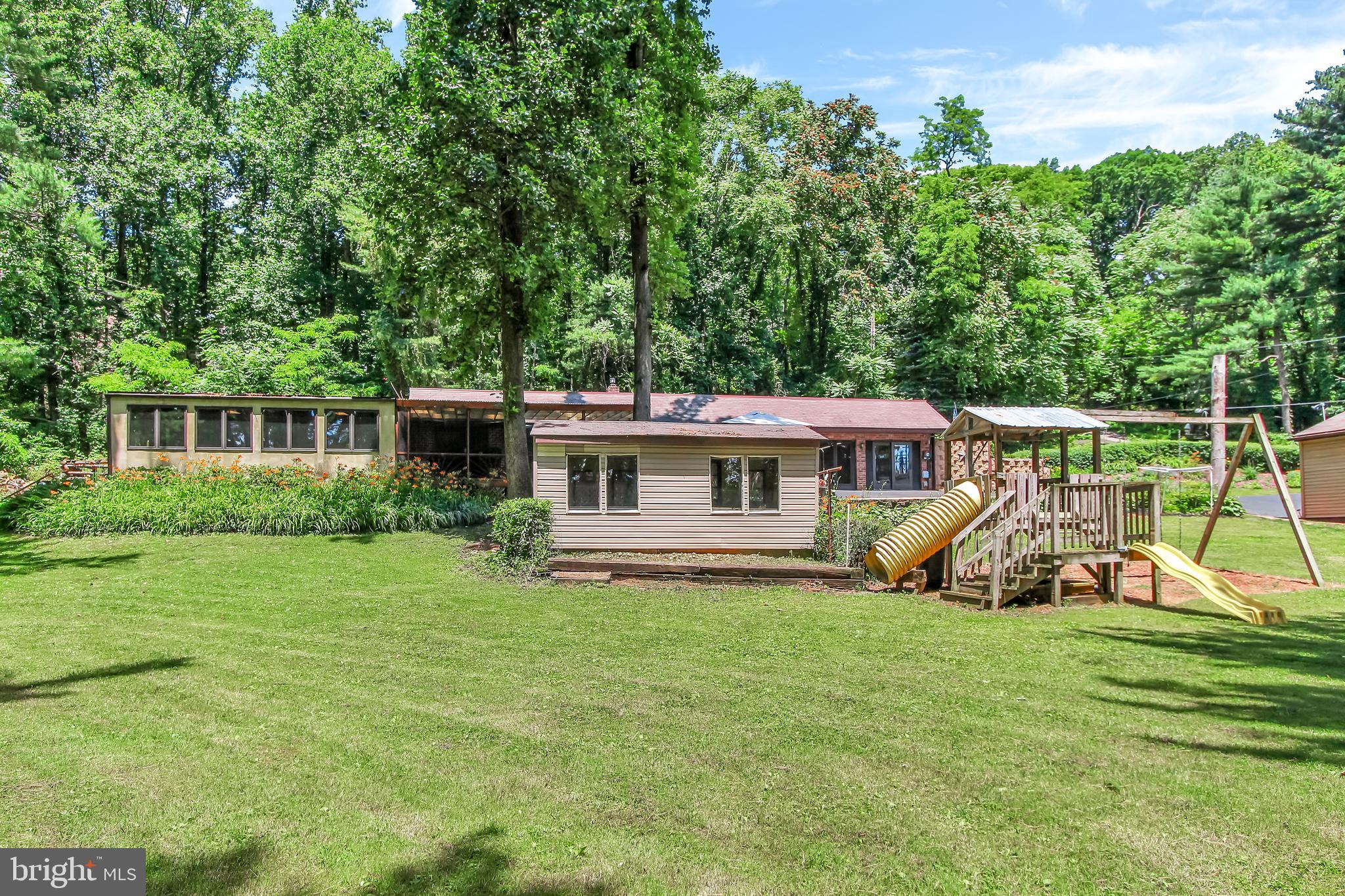 SPRINGETTSBURY TWP - Residential
