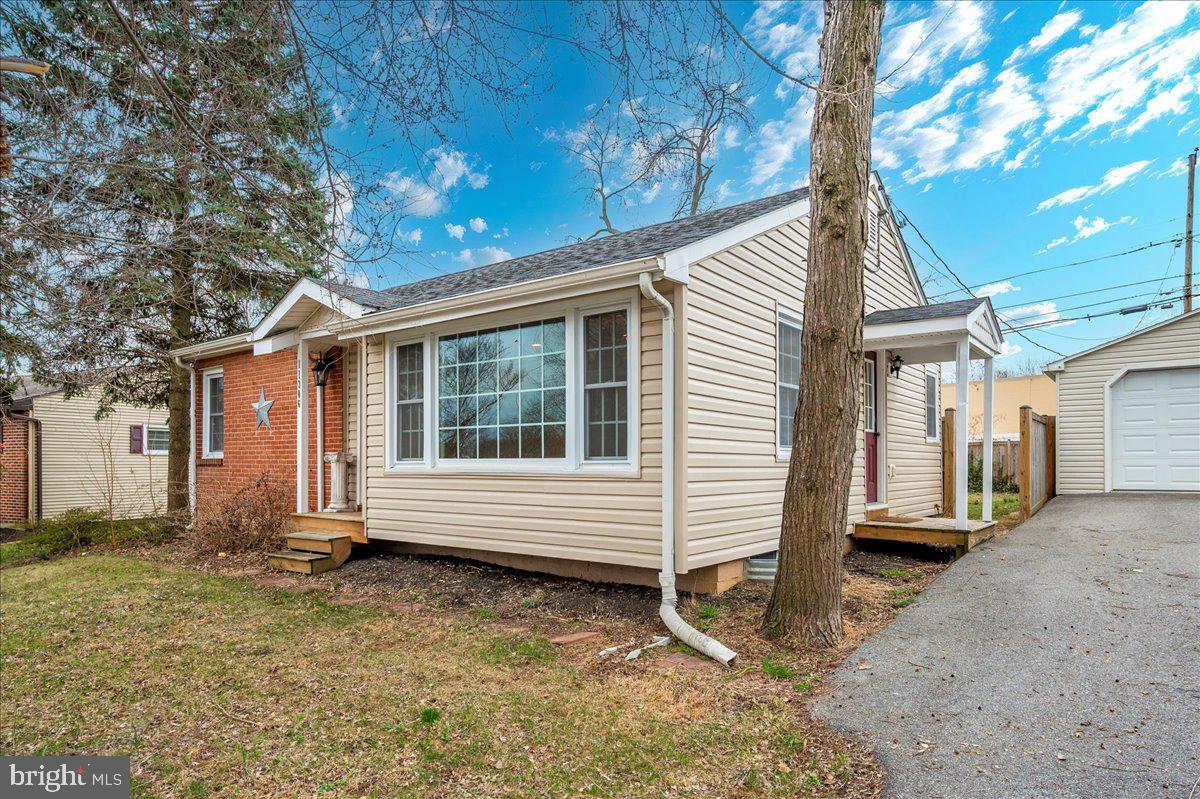 GREENBERRY HILLS - Residential