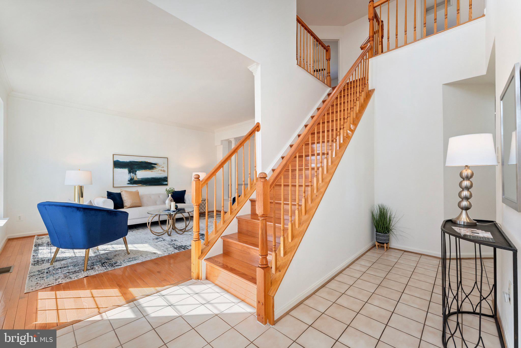 COMPTON VILLAGE - Residential