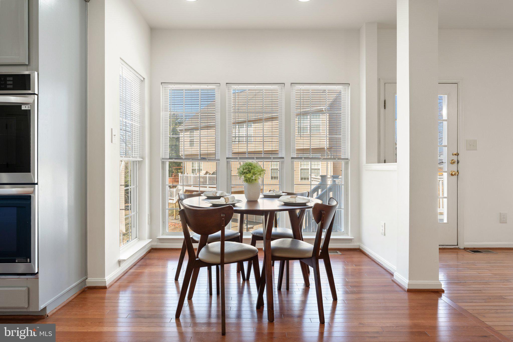COMPTON VILLAGE - Residential