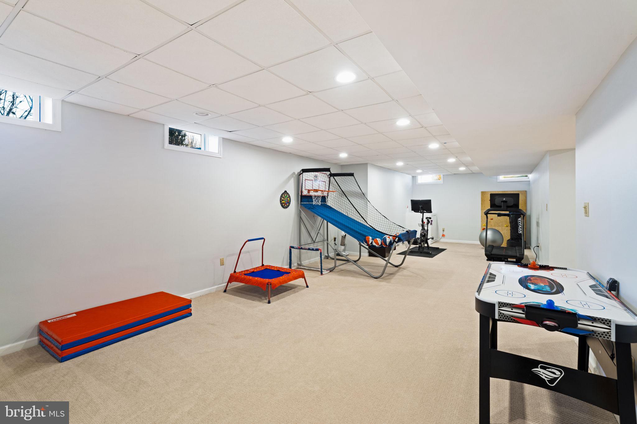 VALLEY VIEW ESTS - Residential